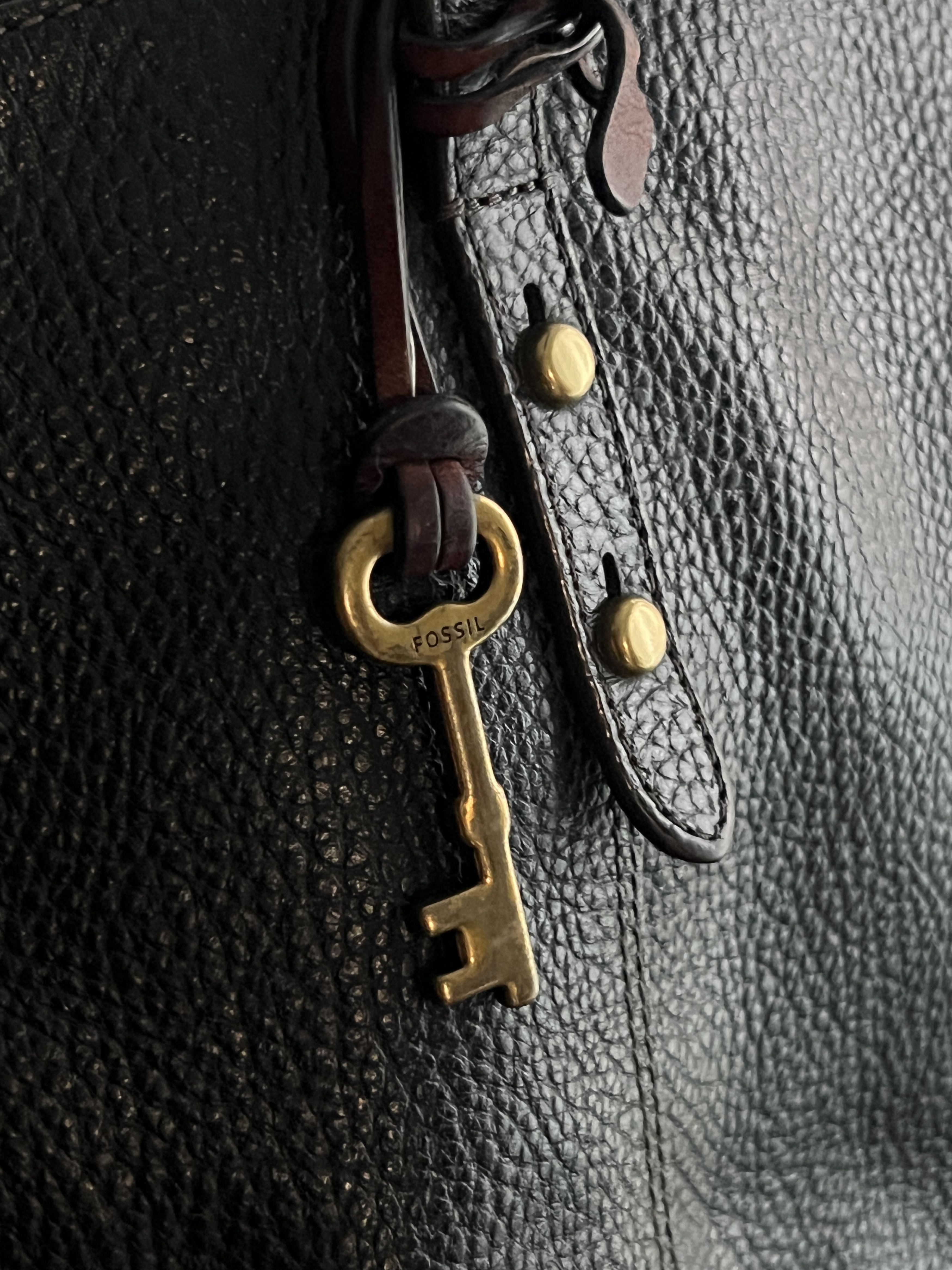 Fossil Fossil Womans Vintage Dark Brown Leather Handbag Size ONE SIZE - 4 Thumbnail