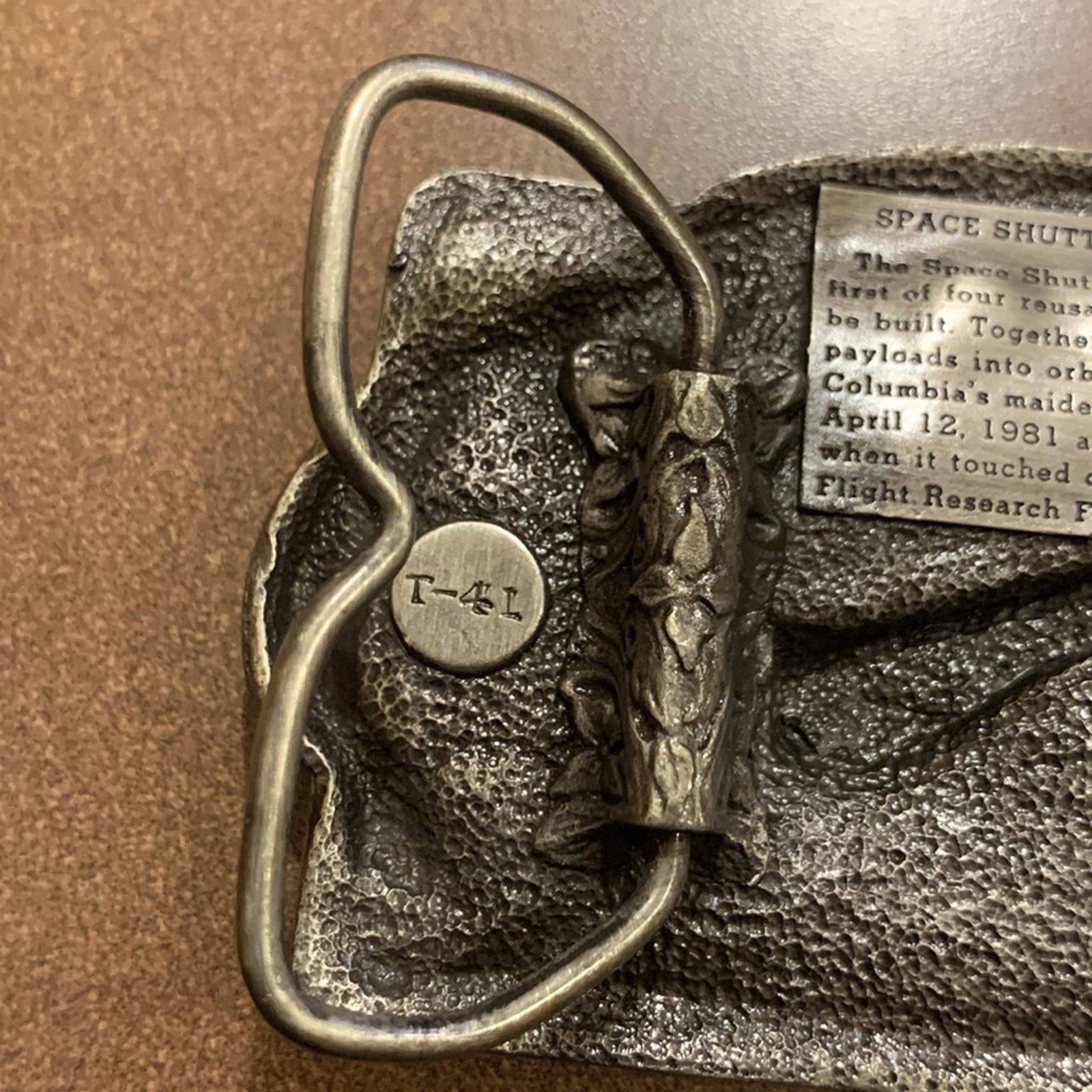 Vintage 1982 Space Shuttle Columbia pewter NASA belt buckle Size ONE SIZE - 7 Thumbnail