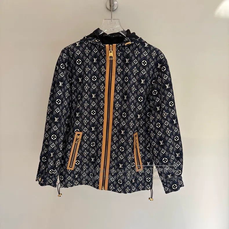 Louis Vuitton Louis Vuitton 1854 Collection Old Flower Full Print Leathe Size XS / US 0-2 / IT 36-38 - 1 Thumbnail