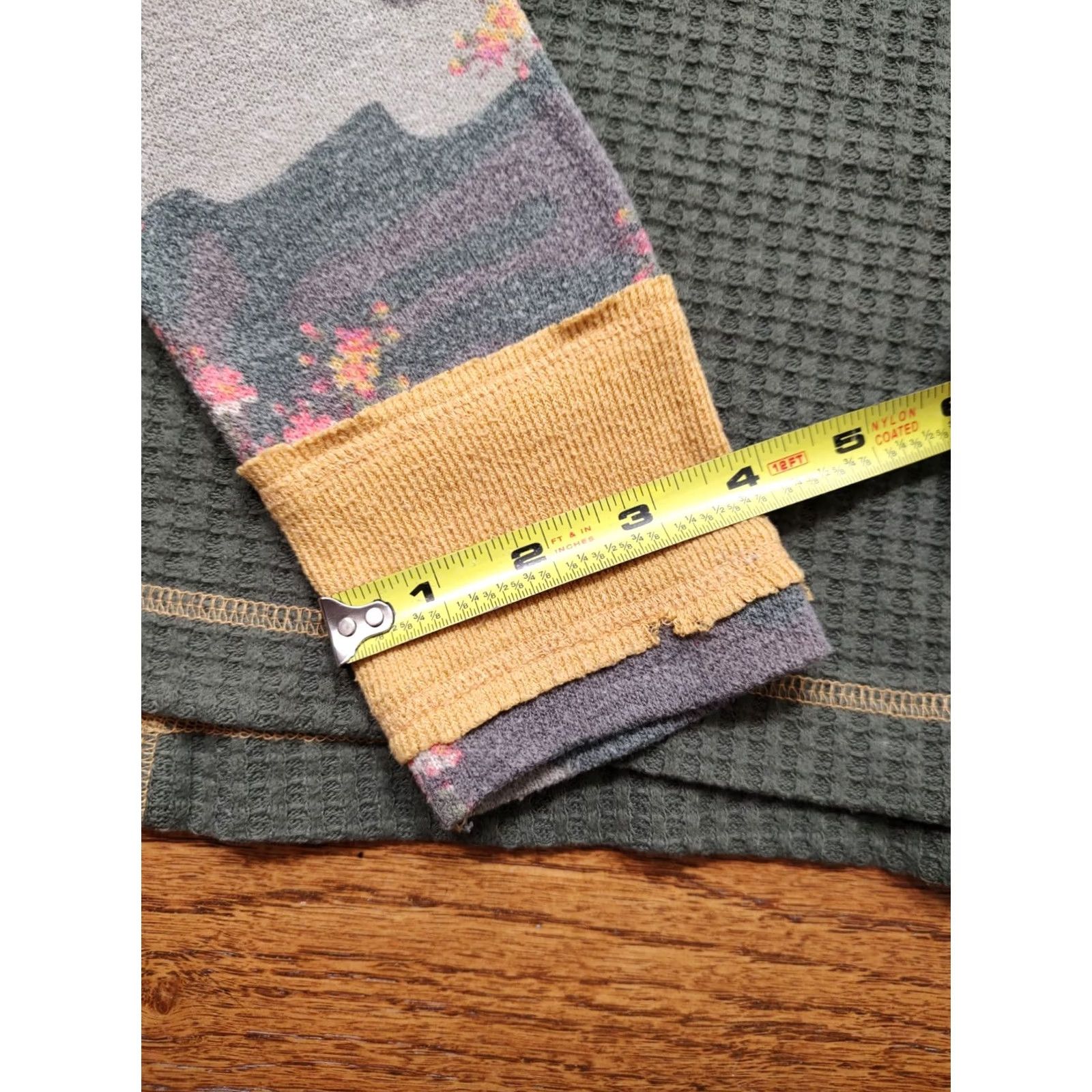 Vintage Free People We The Free Thermal Top Olive Green Waffle Knit Boho Oversized M LS T-Shirt Women Size M / US 6-8 / IT 42-44 - 6 Thumbnail