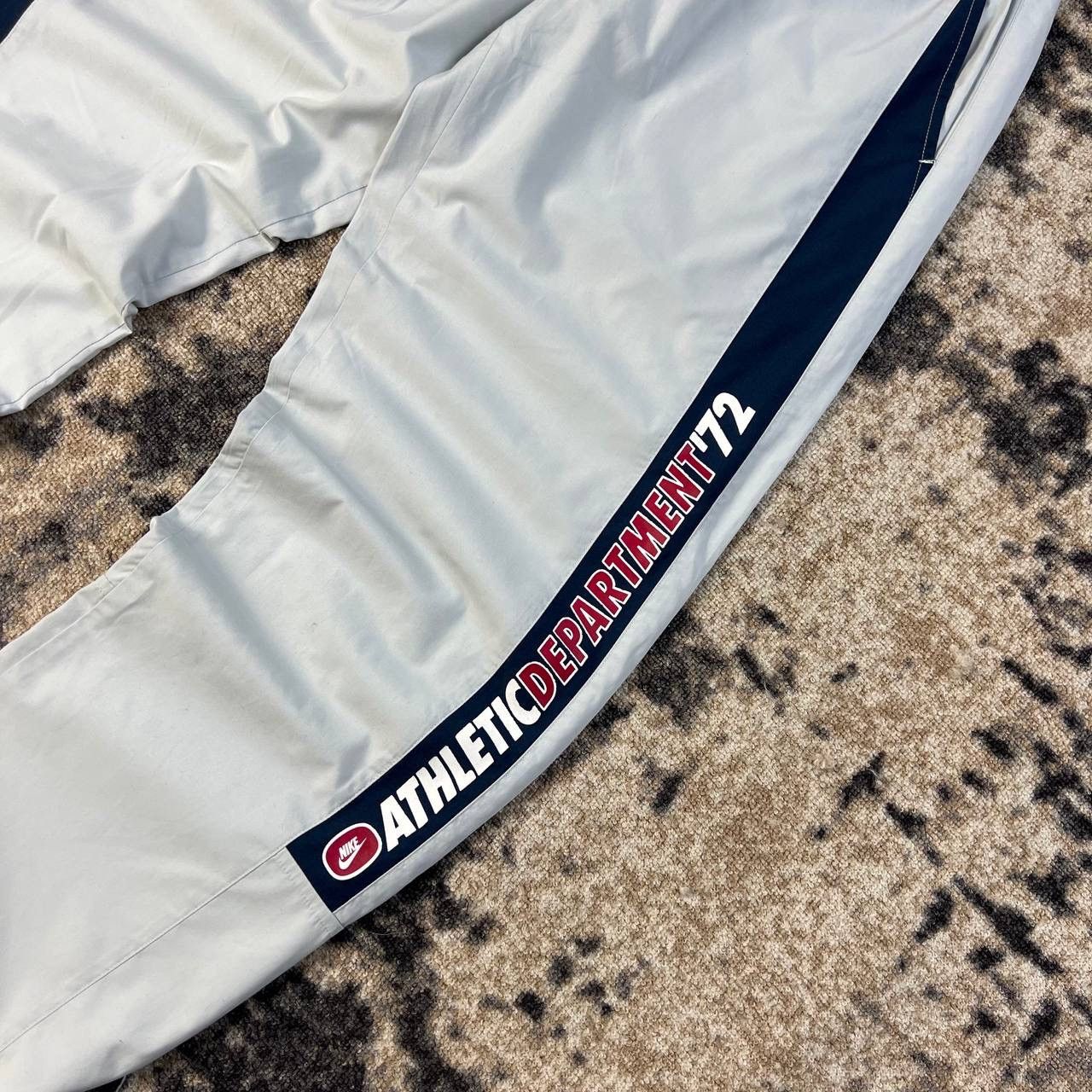 Nike Nike Big Logo Vintage Y2K Baggy Parachute Track Pants Size US 32 / EU 48 - 5 Thumbnail