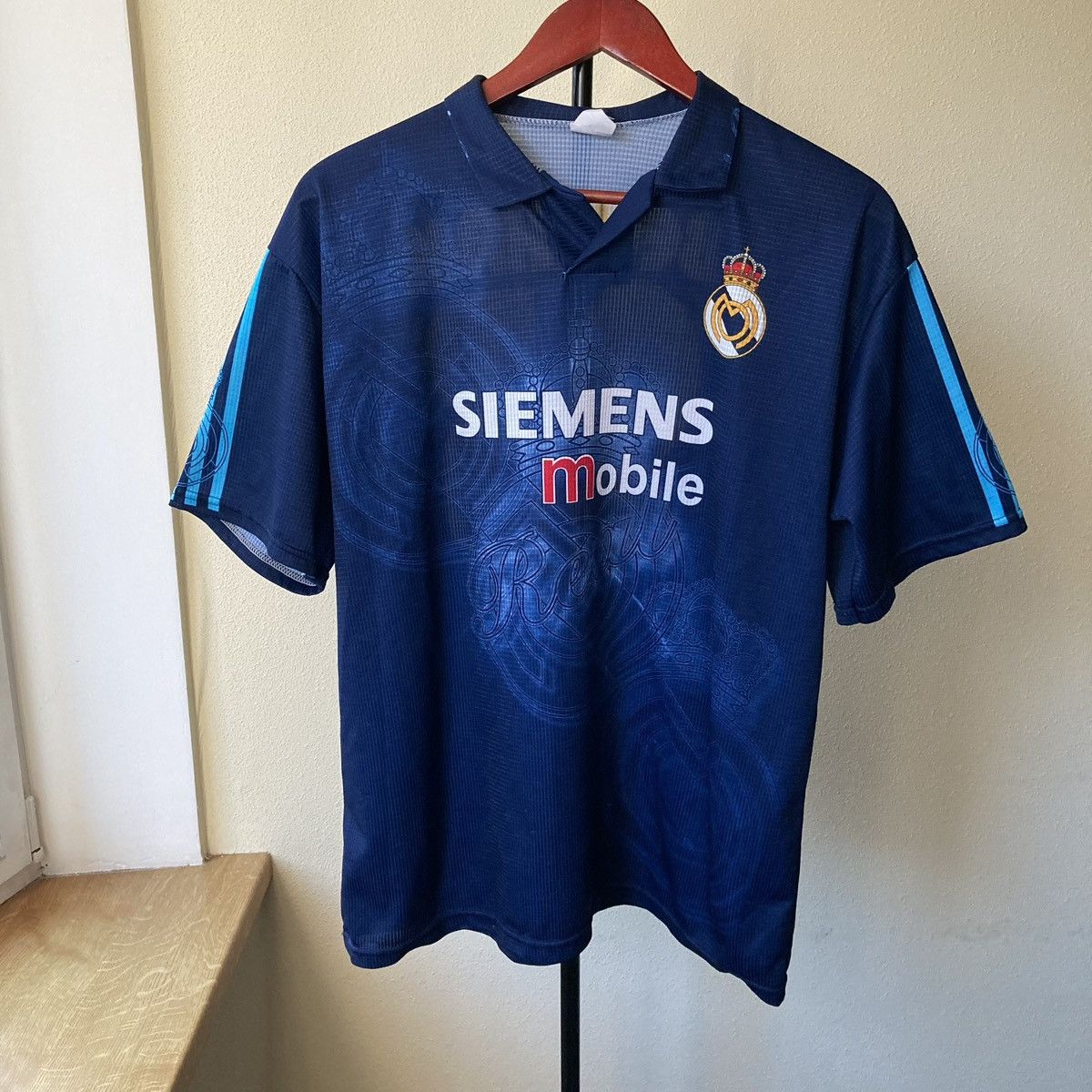 Vintage #23 Beckham Real Madrid Fan Retro Jersey Vintage Blokcore Size US XL / EU 56 / 4 - 2 Thumbnail