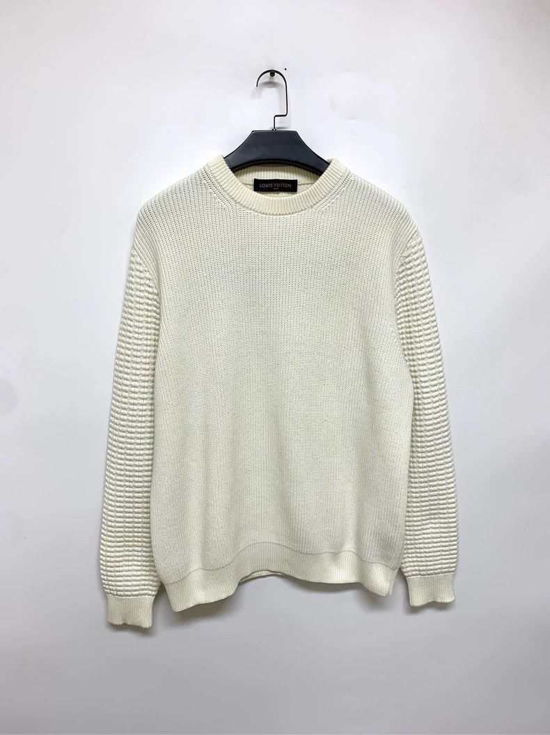 Louis Vuitton Louis Vuitton Off-white knitted sweater Size US L / EU 52-54 / 3 - 1 Thumbnail