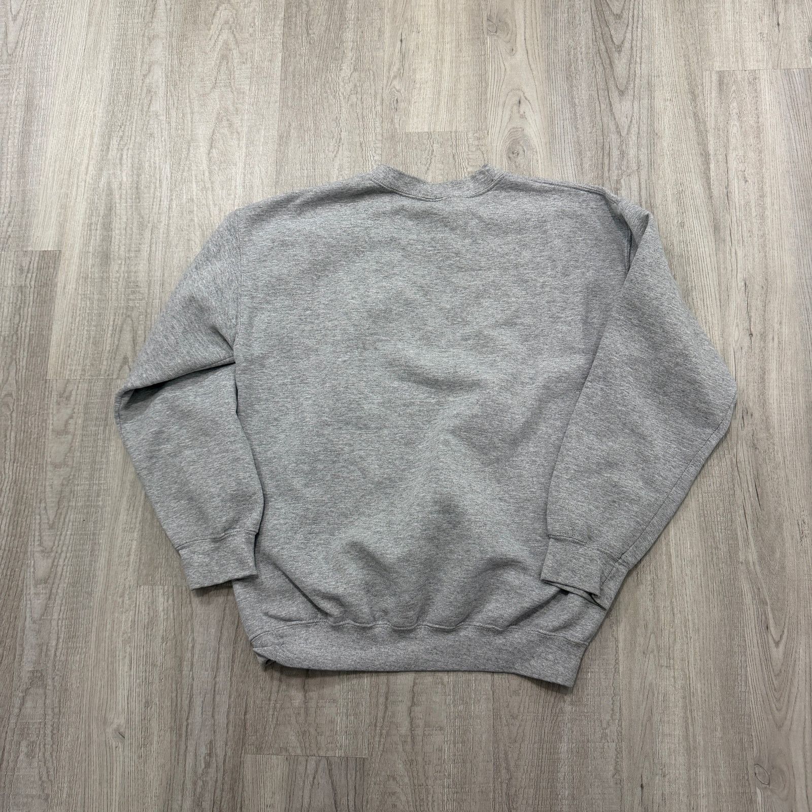 Vintage Vintage Wiseman University Sweatshirt Size Large Crewneck Size US L / EU 52-54 / 3 - 6 Thumbnail