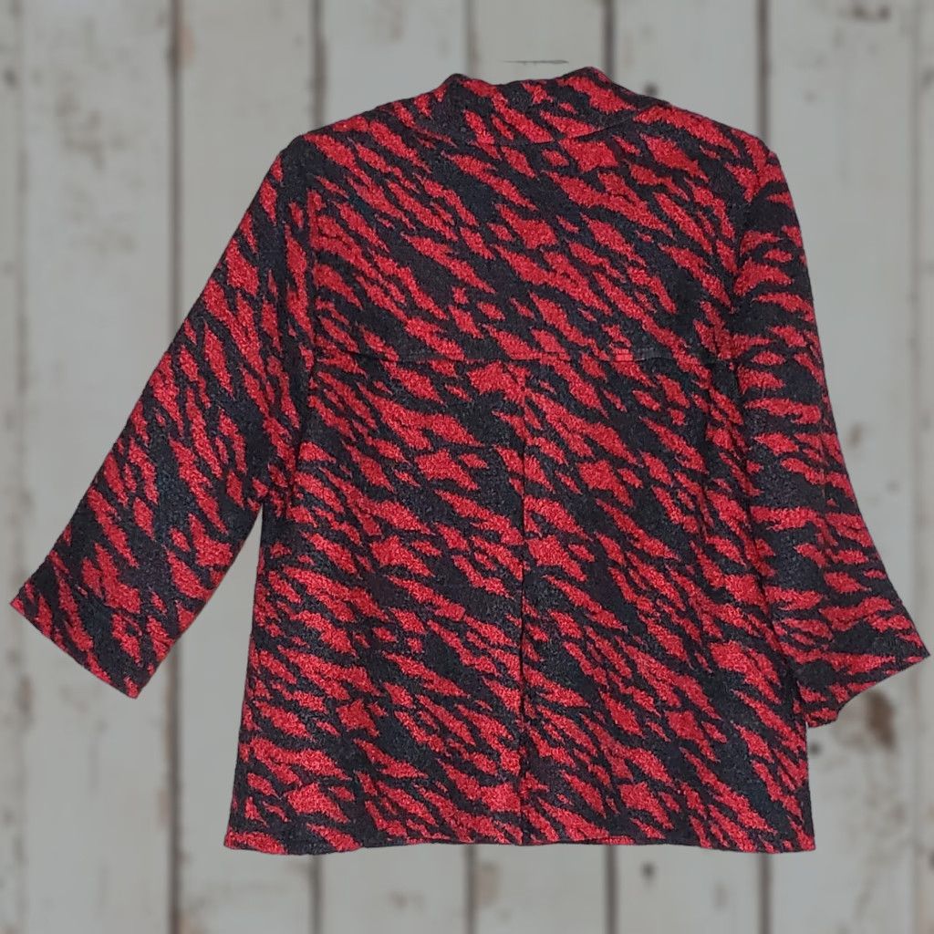 Vintage Chico’s Travelers Blazer Women Blazer 12 Red Leopard Print Collared Button Front 3/4 Sleeves Pockets Lightweight Size XL / US 12-14 / IT 48-50 - 1 Thumbnail
