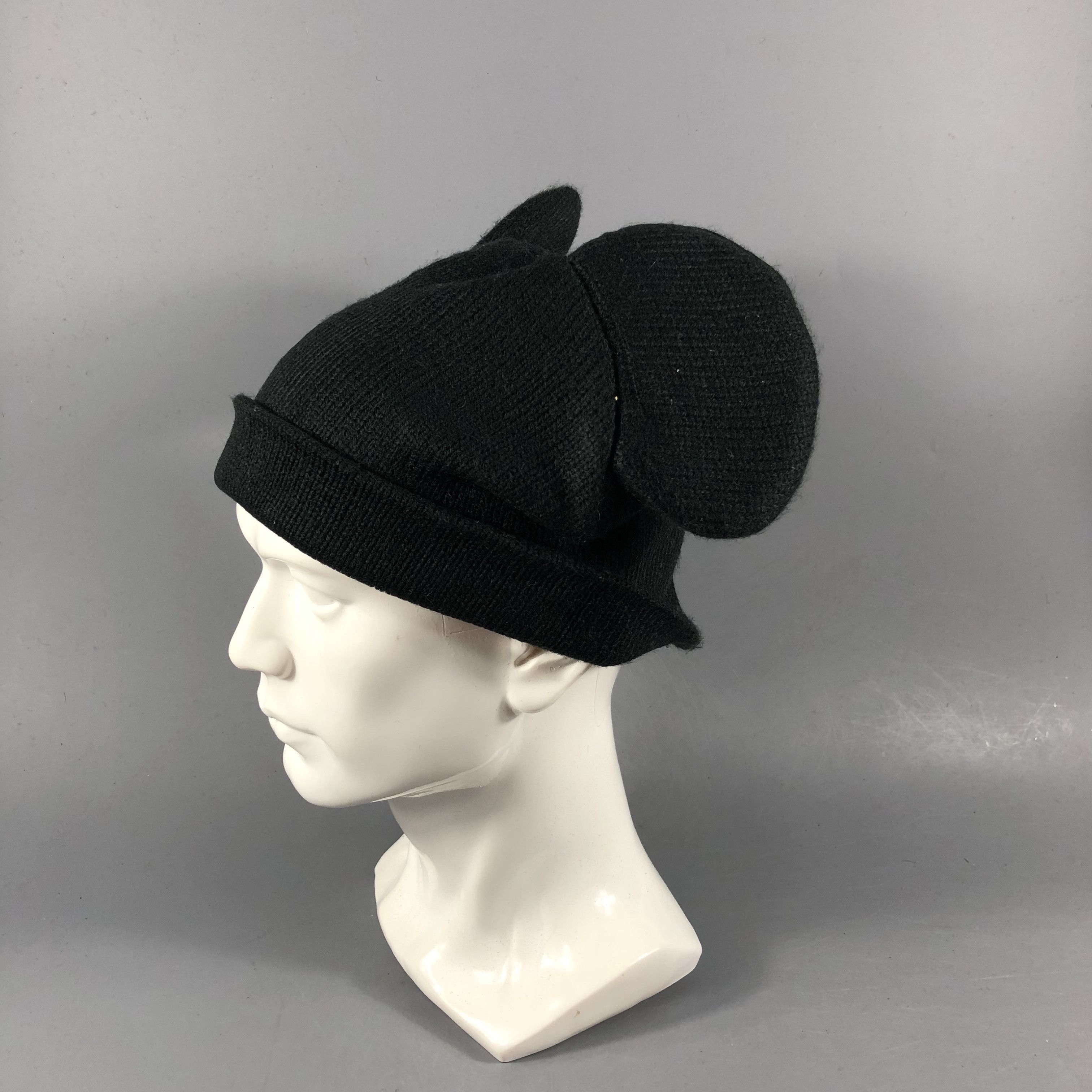 Disney Mickey Mouse Ears Beanie Snowcap Snow Hat B1044 Size ONE SIZE - 2 Thumbnail