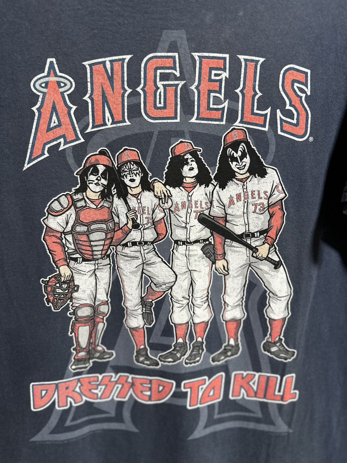 MLB Thrashed Vintage KISS Angels Dressed To Kill Faded Tee Size US L / EU 52-54 / 3 - 2 Thumbnail