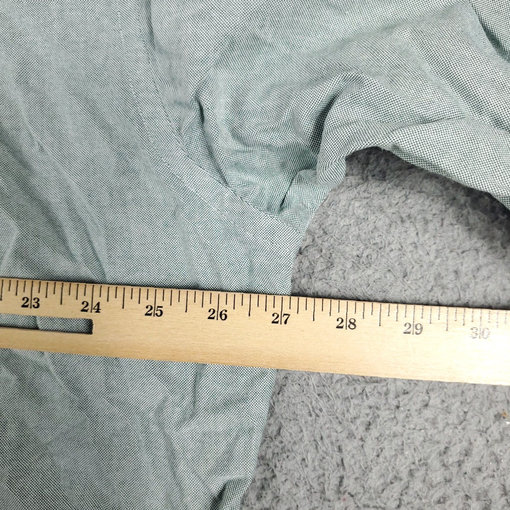 Tommy Hilfiger Tommy Hilfiger Dress Shirt Mens 17 Green Check Button-Down Long Sleeve Regular 100% Cotton Vintage? No (but used) — 17 Neck Size Mens Shirt Size 46R - 7 Thumbnail