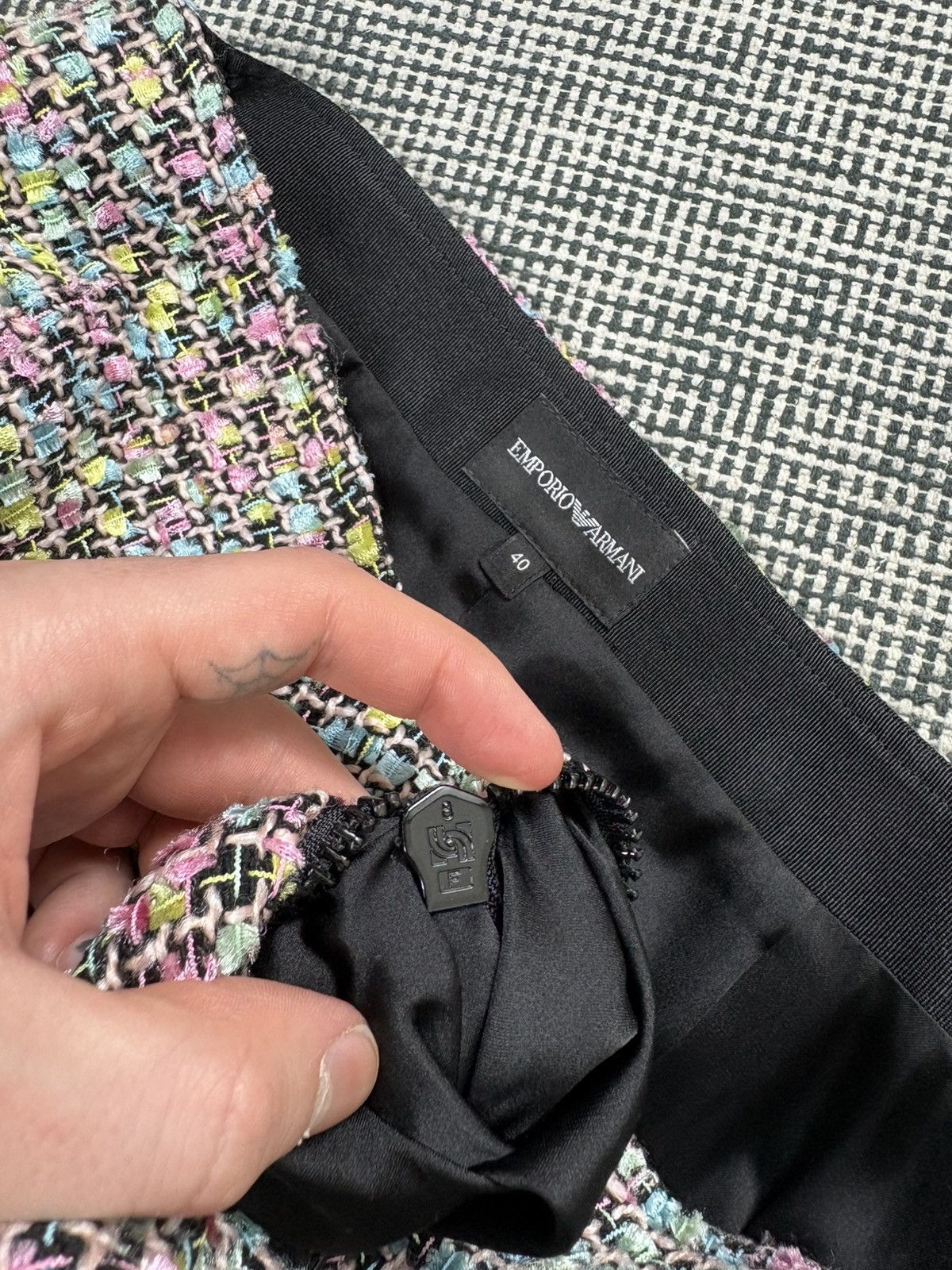 Emporio Armani Emporio Armani colorful tweed woven 2 pocket skirt Size 27" / US 4 / IT 40 - 6 Thumbnail
