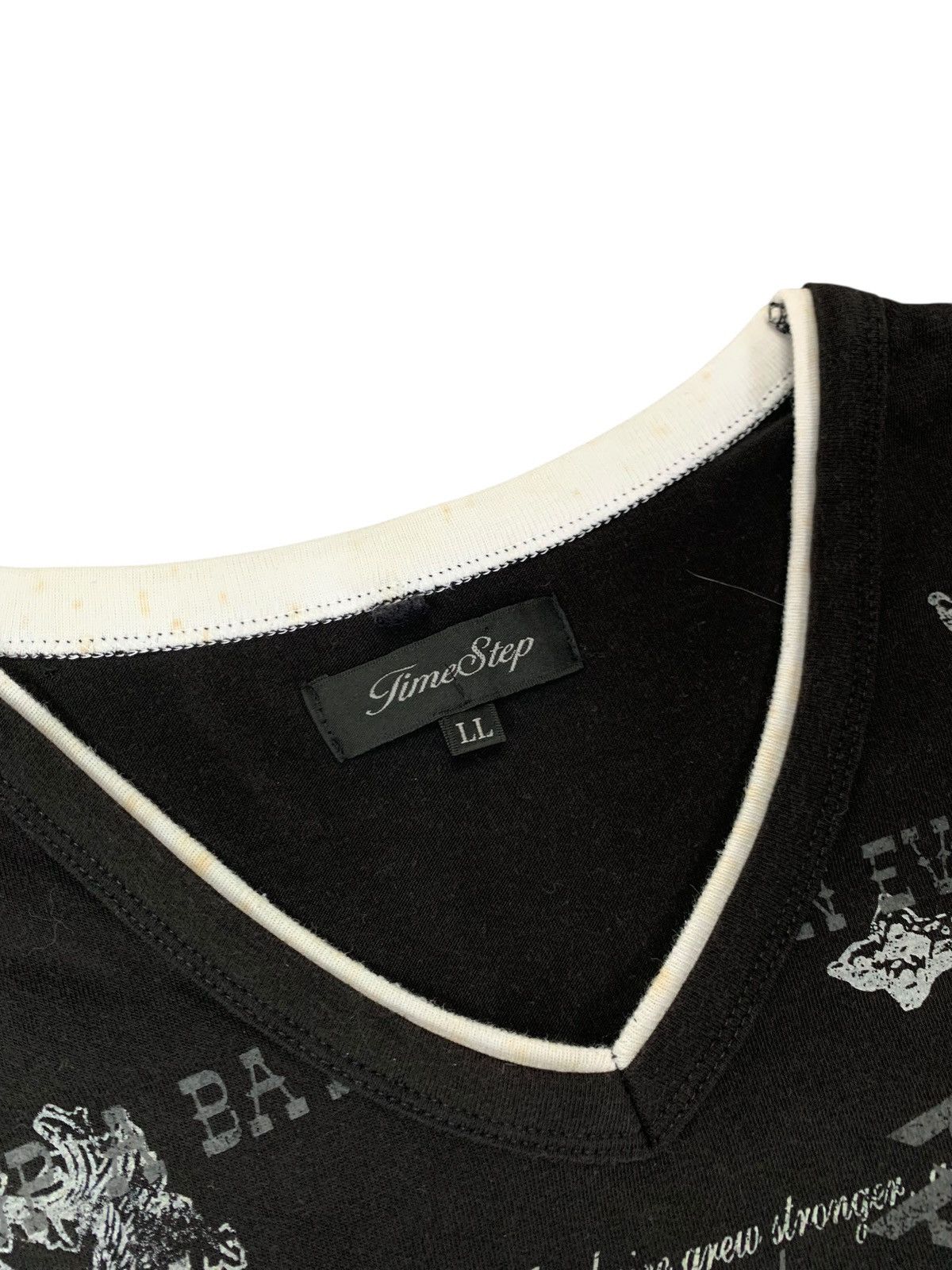 Japanese Brand Vkei Time step japanese Y2k cross v neck t shirt Size US L / EU 52-54 / 3 - 4 Thumbnail