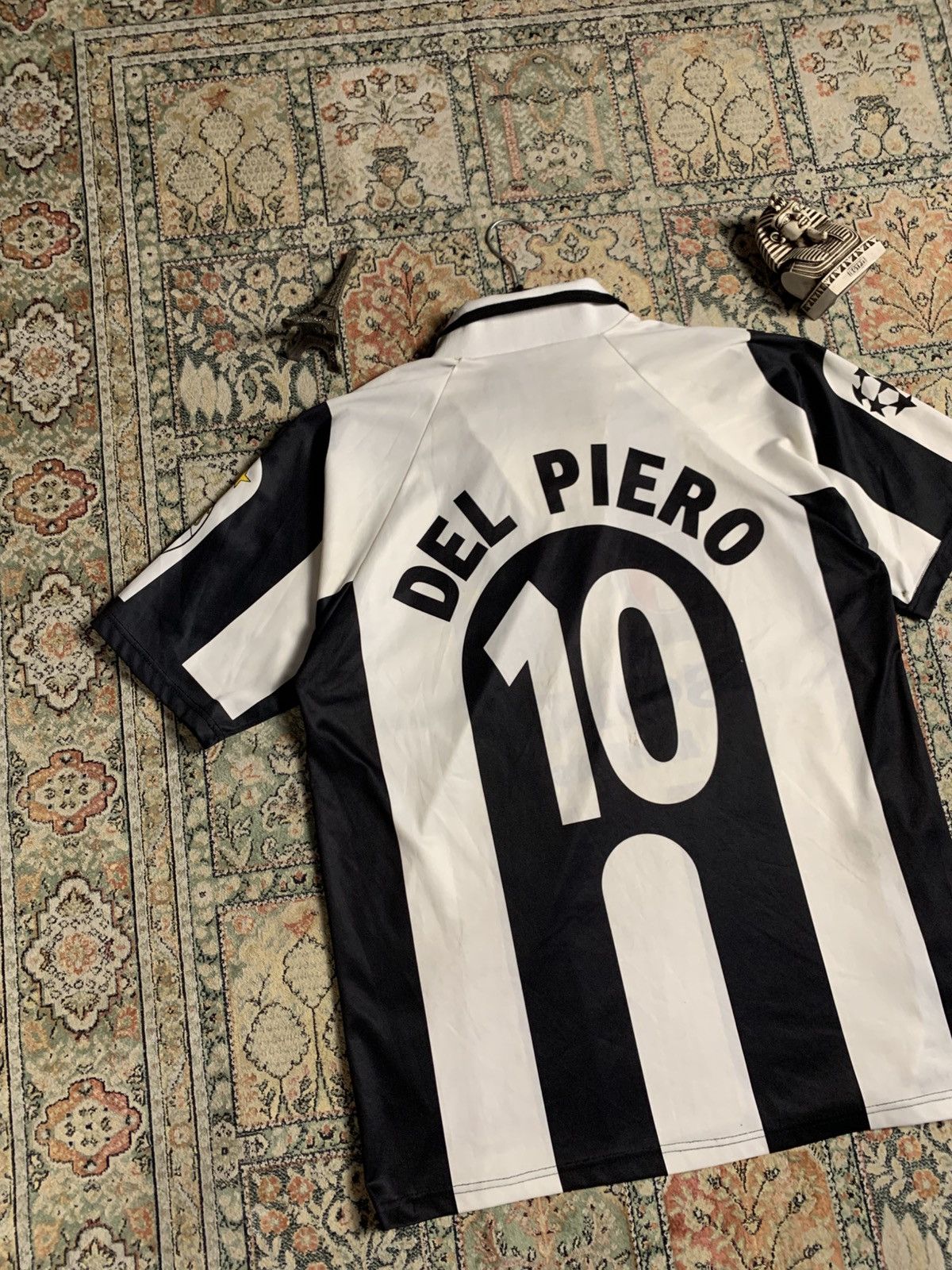 Vintage Vintage Juventus Del Piero 10 football Jersey Size US M / EU 48-50 / 2 - 9 Thumbnail