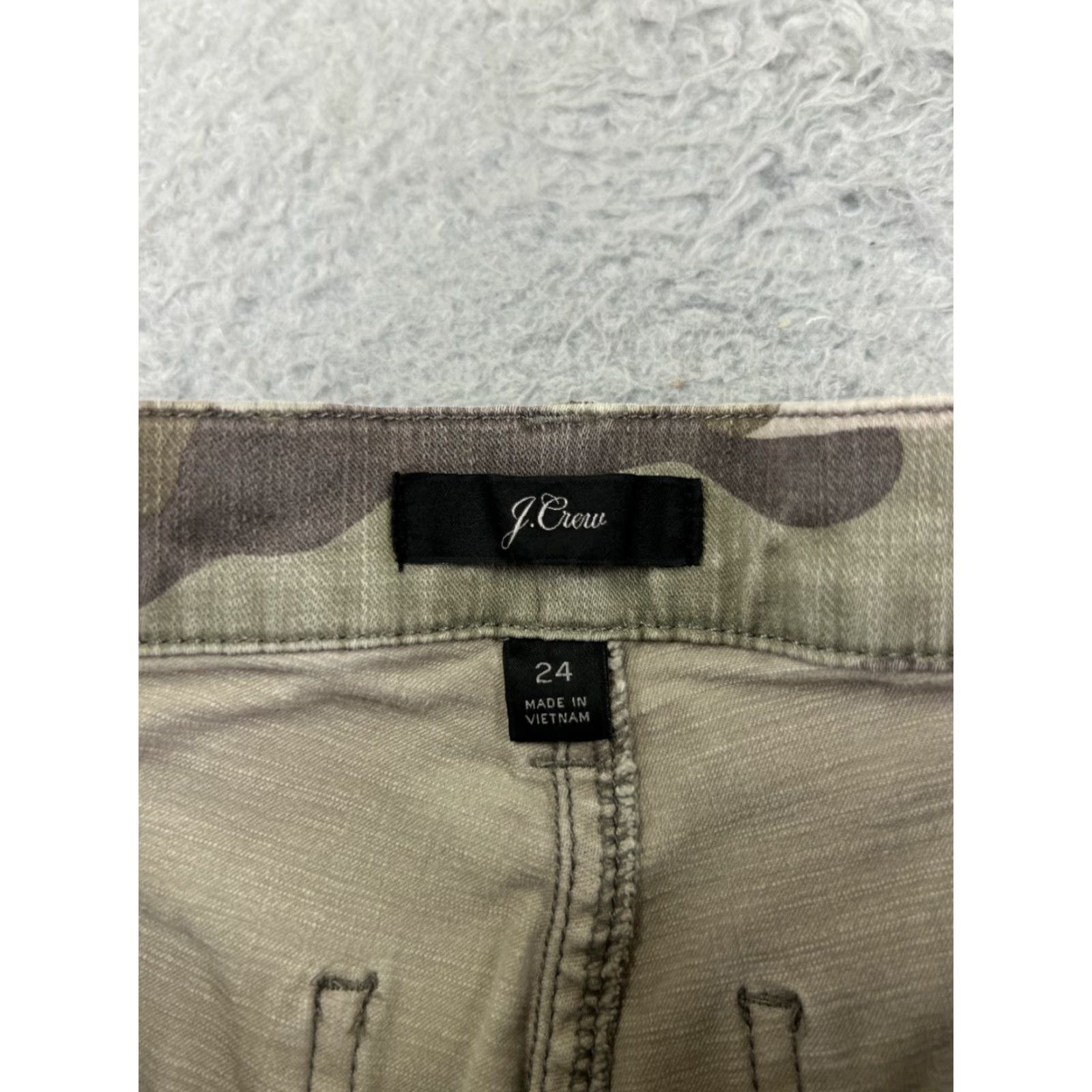 J.Crew J.Crew Women's Cargo Pants Size 24 Beige Cotton Blend Low Rise Straight Fit Casual Size 42" / US 20 - 3 Thumbnail