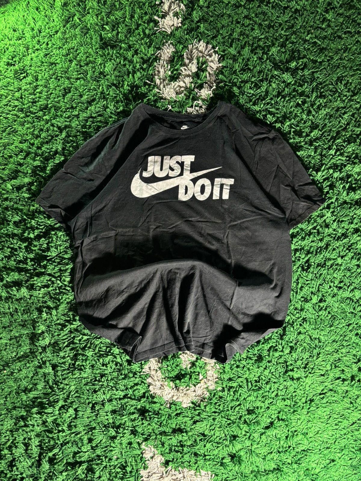 Nike 2010s Nike “Just Do It” Tee Size US XL / EU 56 / 4 - 2 Thumbnail