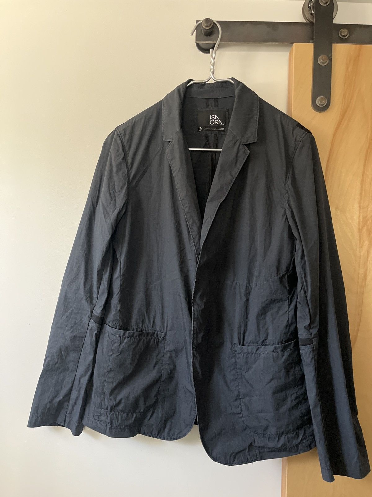JOURNAL STANDARD（ジャーナルスタンダード）の「ISAORA