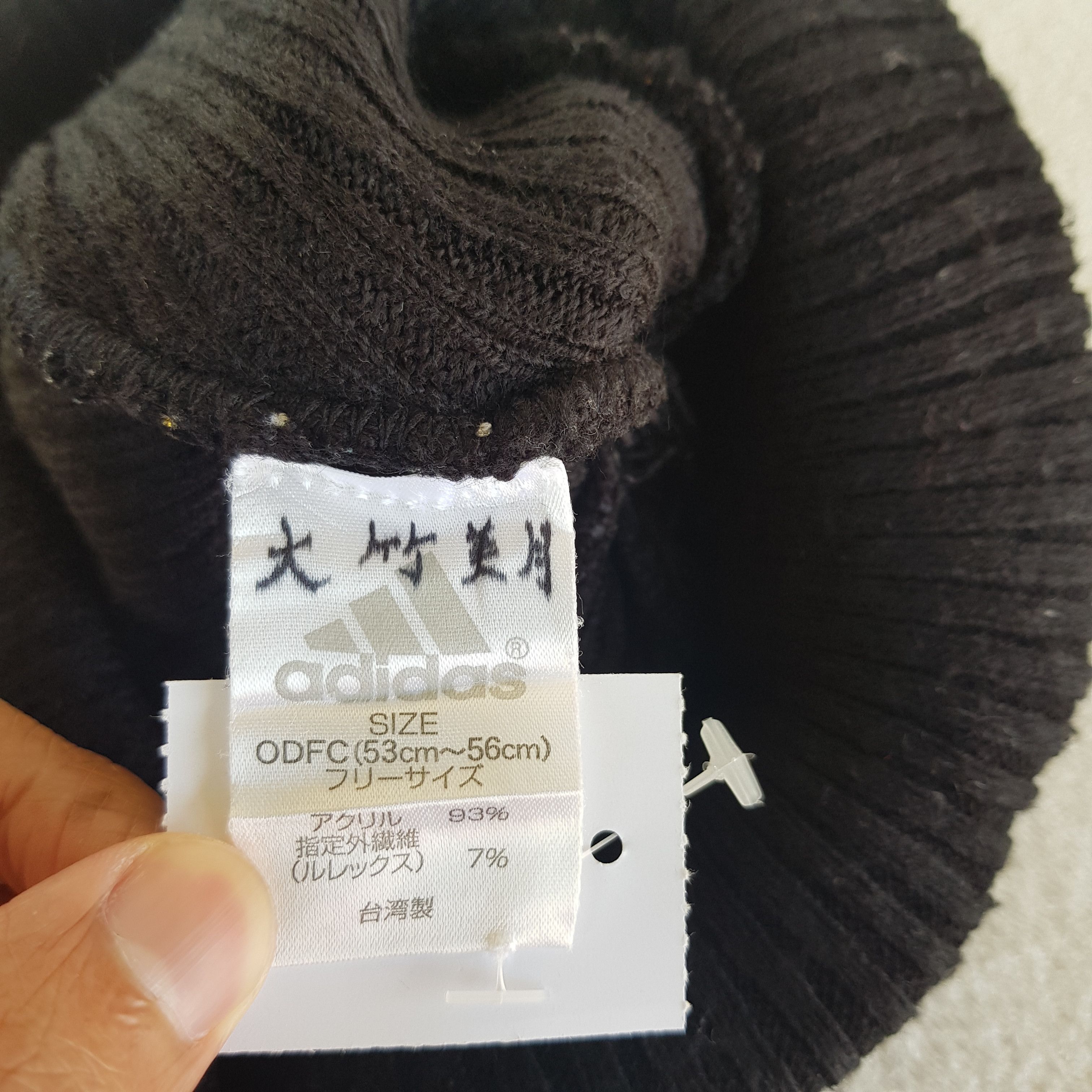 Adidas Vintage Adidas Beanie Limits Exceeding Pom Pom Snow Caps Hat Size ONE SIZE - 6 Thumbnail