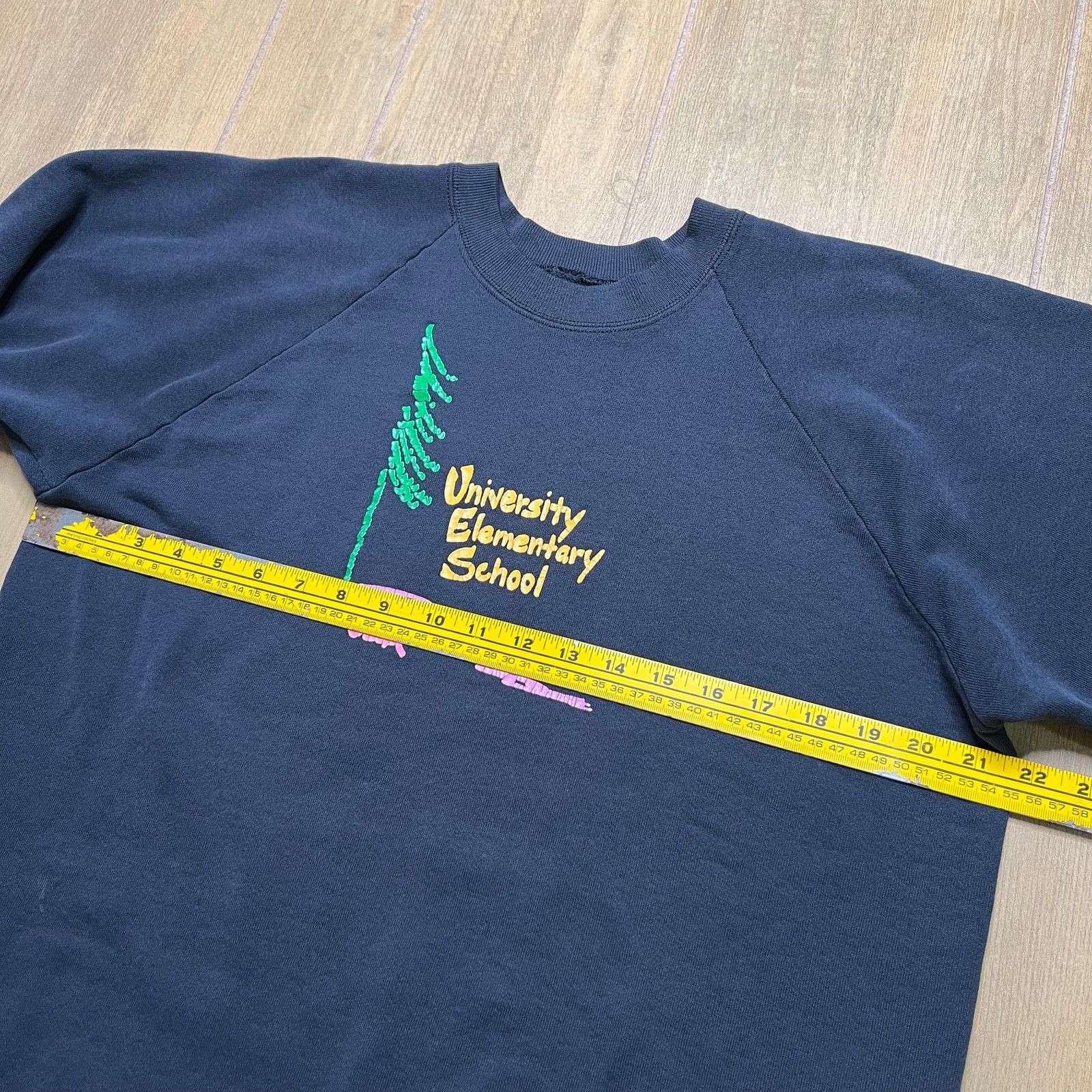 Vintage Vintage UCLA University Elementary School Crewneck Large Size US L / EU 52-54 / 3 - 5 Thumbnail