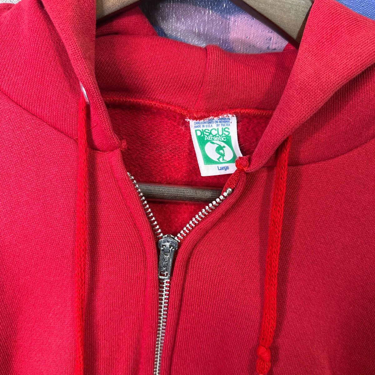 Other Vintage 90s red discus athletic zip up hoodie size L Size US L / EU 52-54 / 3 - 3 Thumbnail