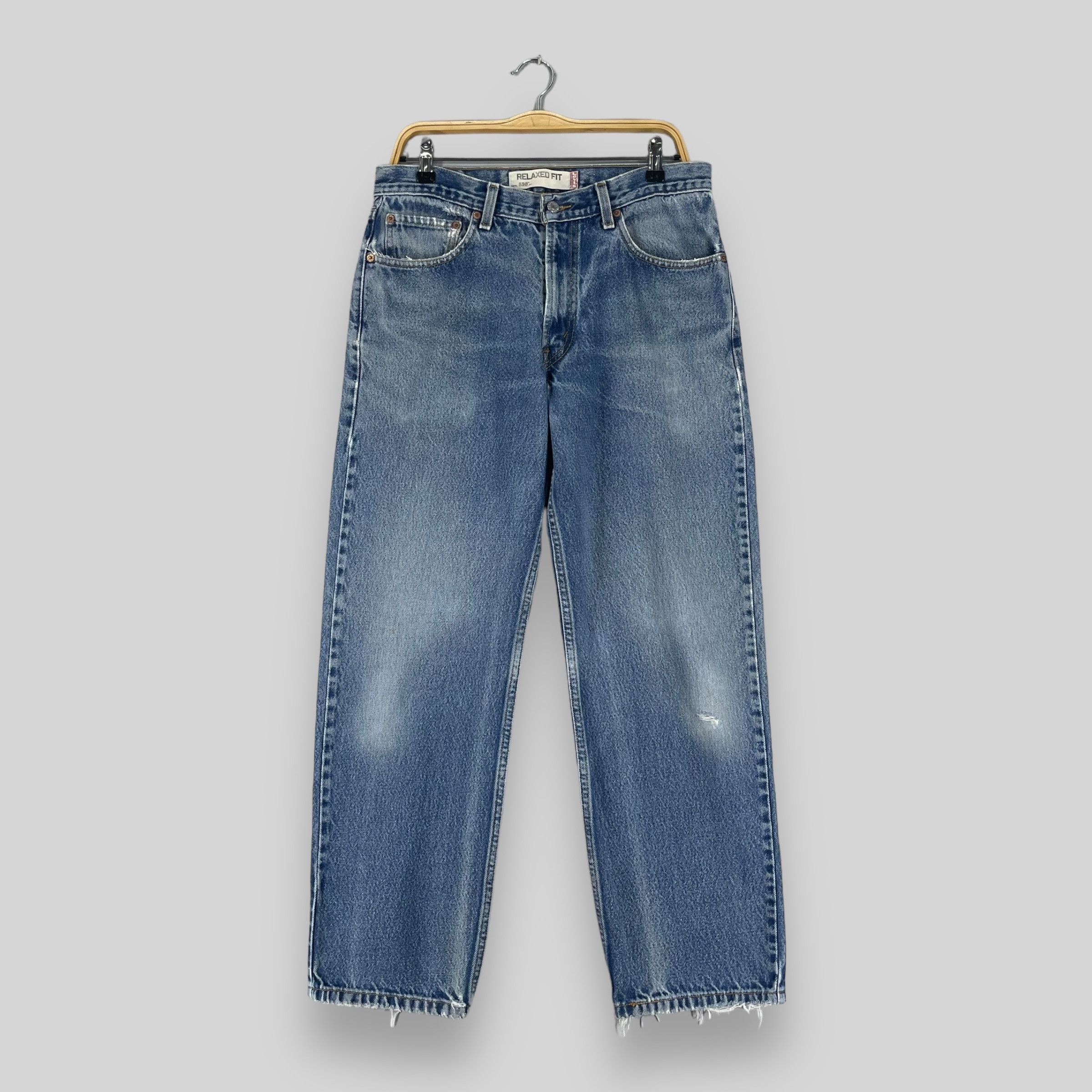 Levi's × Vintage Size 32 Vintage Levis 550 Distressed Medium Washed Jeans Size US 32 / EU 48 - 1 Thumbnail