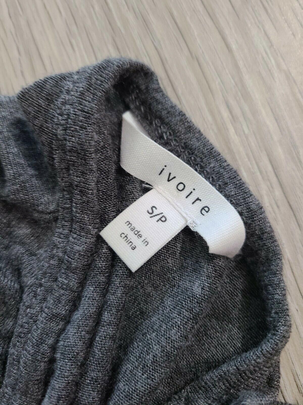 Banana Republic Womens Medium Tops Lot Tank And Long Sleeve Duster Sweater Size ONE SIZE - 9 Thumbnail