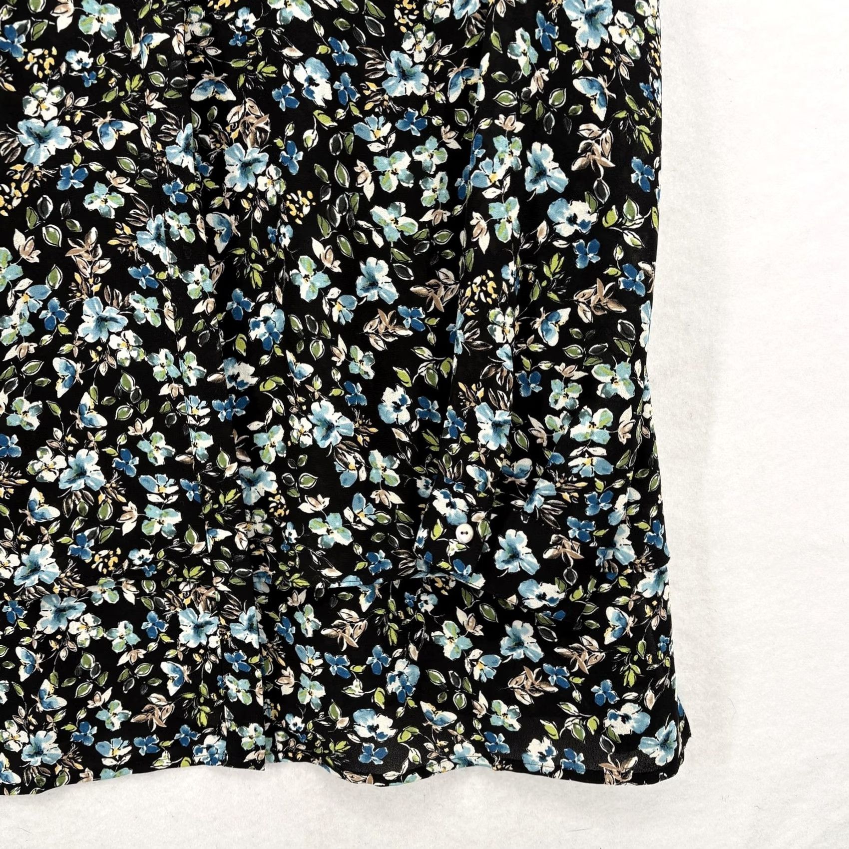 J. Jill J. Jill Tunic Top Womens Medium Black Floral Button Front Long Sleeve Shirt NWT Size M / US 6-8 / IT 42-44 - 3 Thumbnail