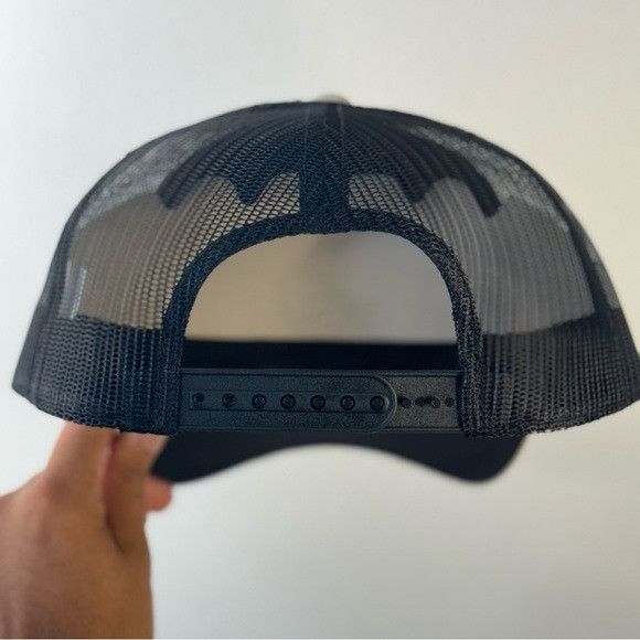Designer NEW MEXICO SEAL PATCH CREAM SEUDE TRUCKER MESH CAP HAT Size ONE SIZE - 2 Thumbnail
