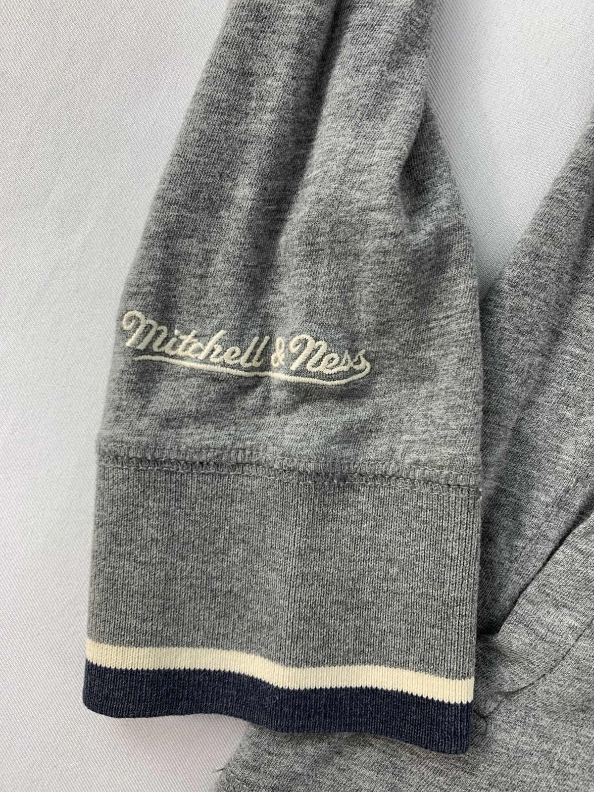 Mitchell & Ness Mitchell & Ness Pullover Hoodies Unisex Henley Neck Size M / US 6-8 / IT 42-44 - 8 Thumbnail