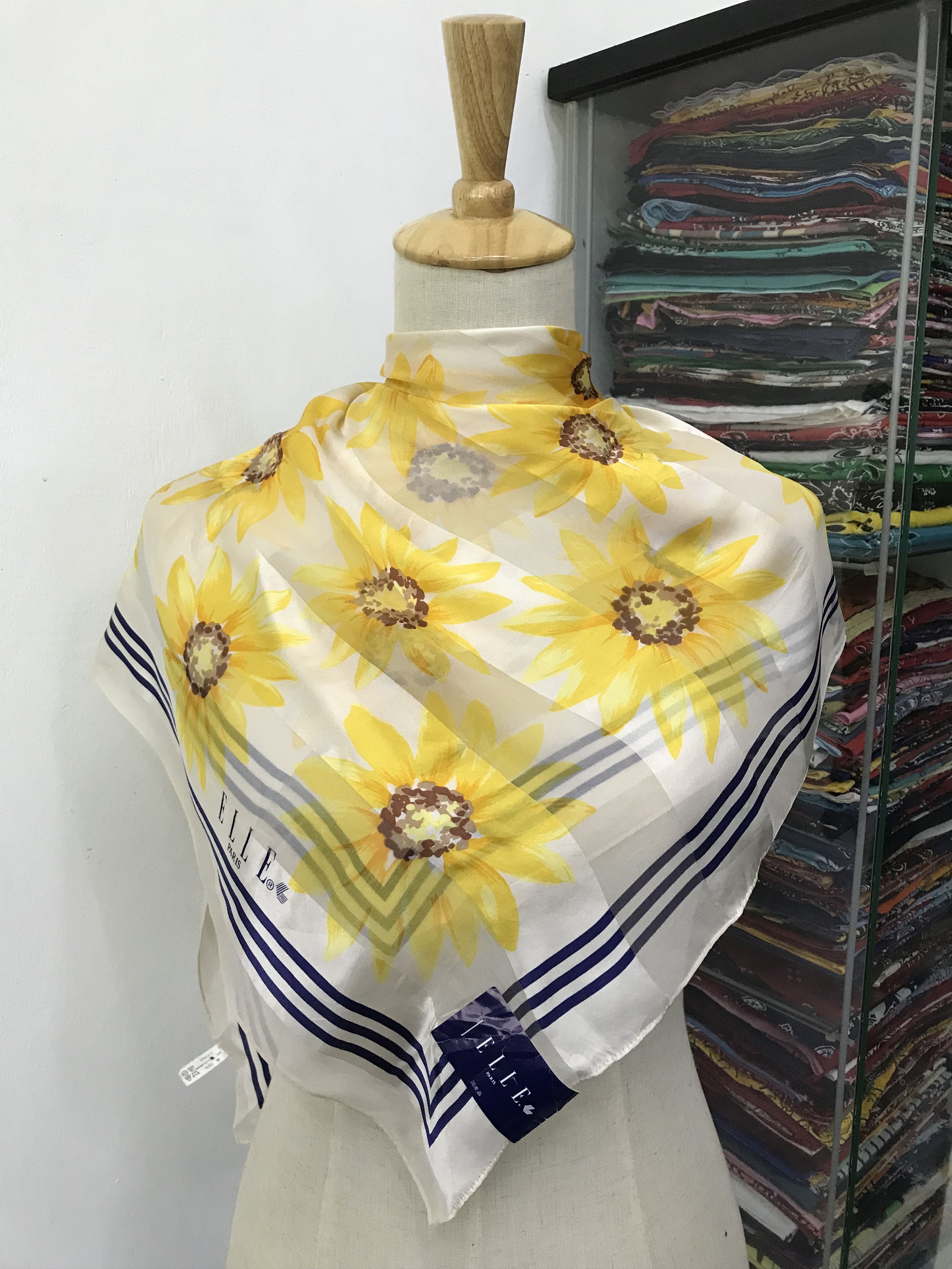 Vintage elle Paris Silk Scarf