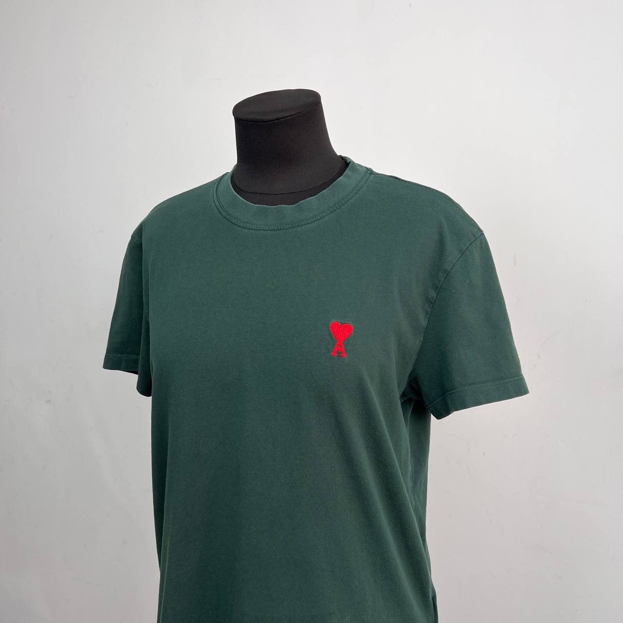 AMI AMI Paris T-shirt Dark Green Ami de Coeur Red Heart Logo Tee Size M / US 6-8 / IT 42-44 - 4 Thumbnail