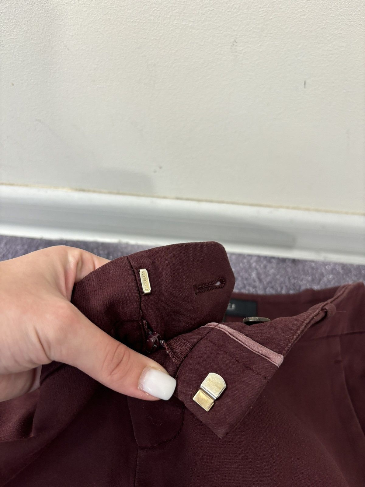 Gucci Gucci Women’s Vintage Slim Fit Burgundy Luxury Pants Size 28" / US 6 / IT 42 - 9 Thumbnail