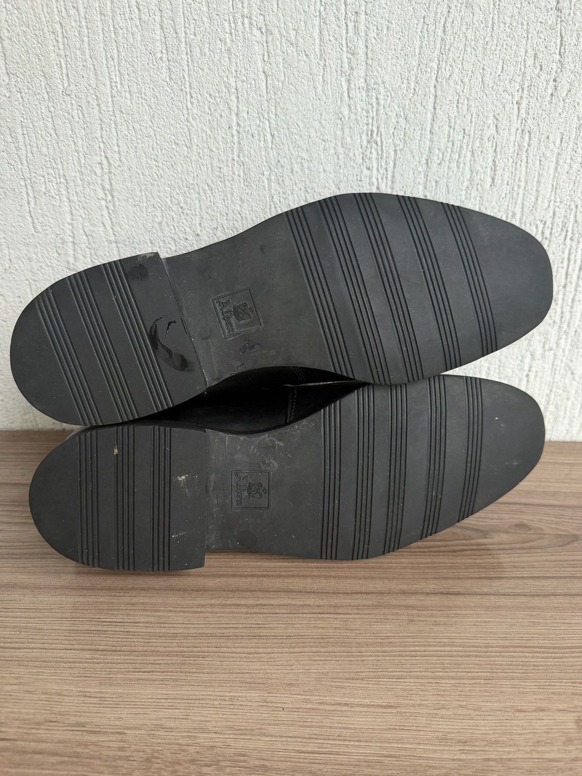Alden Paramount slip on chukka boots Size US 9.5 / EU 42-43 - 15 Thumbnail