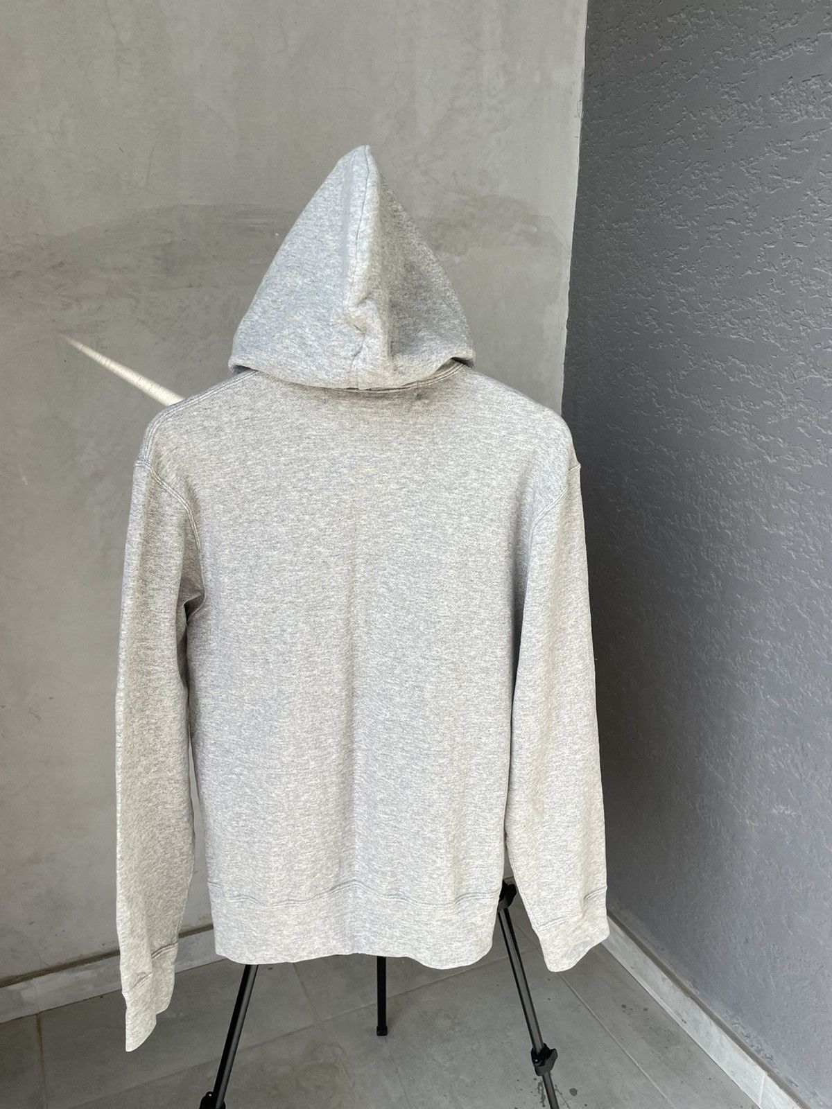 Comme des Garcons × Comme des Garcons Homme Plus × Comme des Garcons PLAY Collaboration COMME DES GARÇONS PLAY x Invader Pixel Heart Size US S / EU 44-46 / 1 - 8 Thumbnail