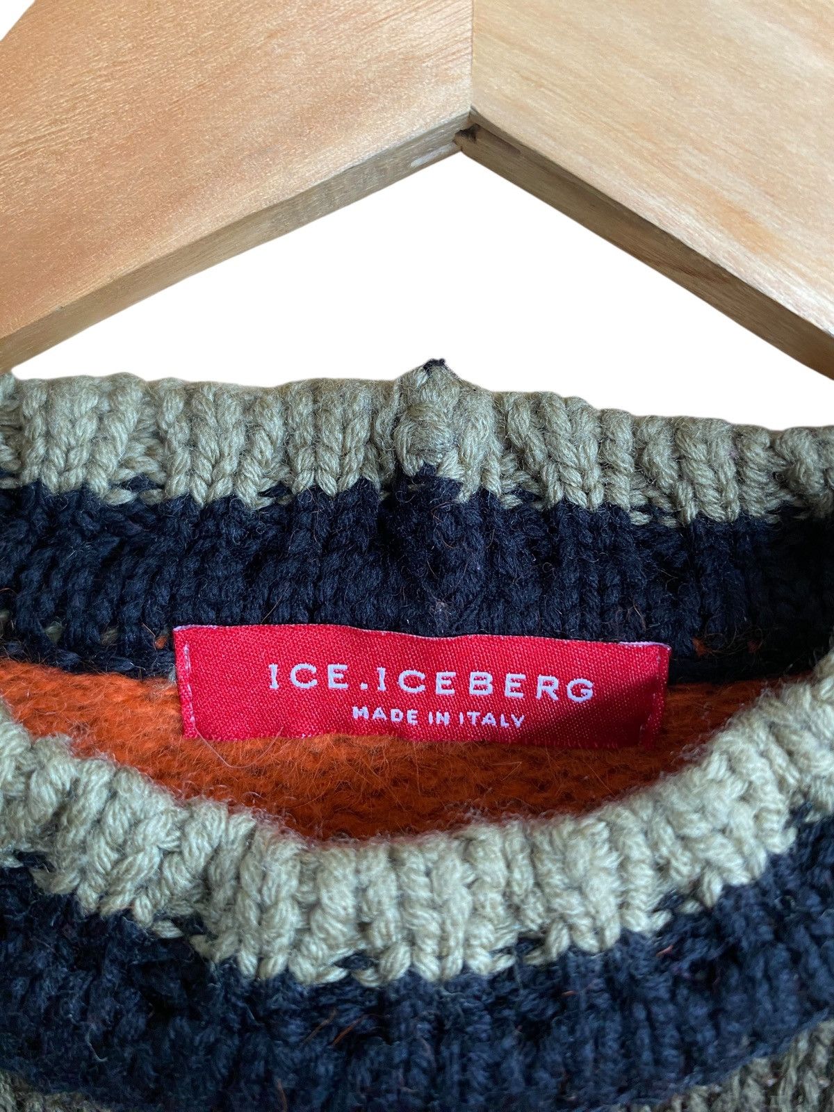 Iceberg Vintage Brand Iceberg Navajo Knitwear 2000s Size US M / EU 48-50 / 2 - 6 Thumbnail