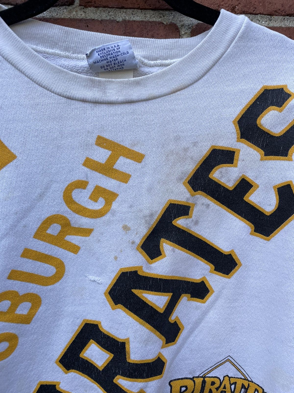 Majestic Rare 80s Majestic MLB Pittsburgh Pirates AOP crewneck Size US M / EU 48-50 / 2 - 5 Thumbnail