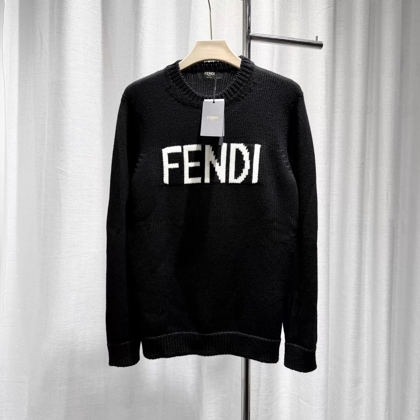 Fendi Fendi Black FF 2 Stripe Neck Wool Sweater Size 52 Size US L / EU 52-54 / 3 - 1 Thumbnail