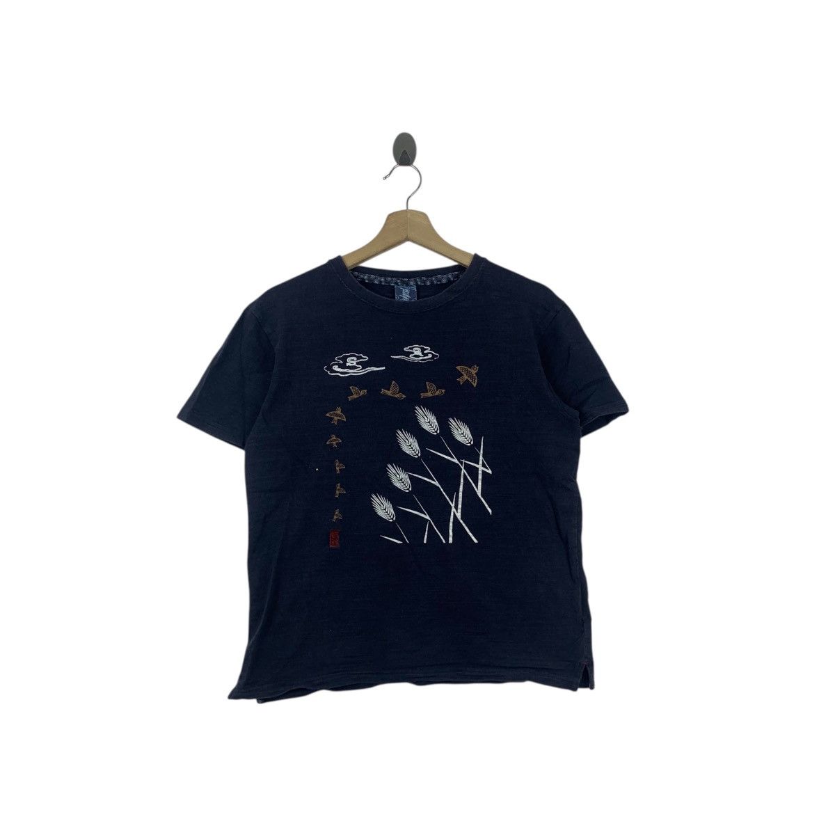 Vintage Vintage JAPAN TRADITIONAL POEM Lovely Sparrow Flying Tee Size US S / EU 44-46 / 1 - 1 Thumbnail