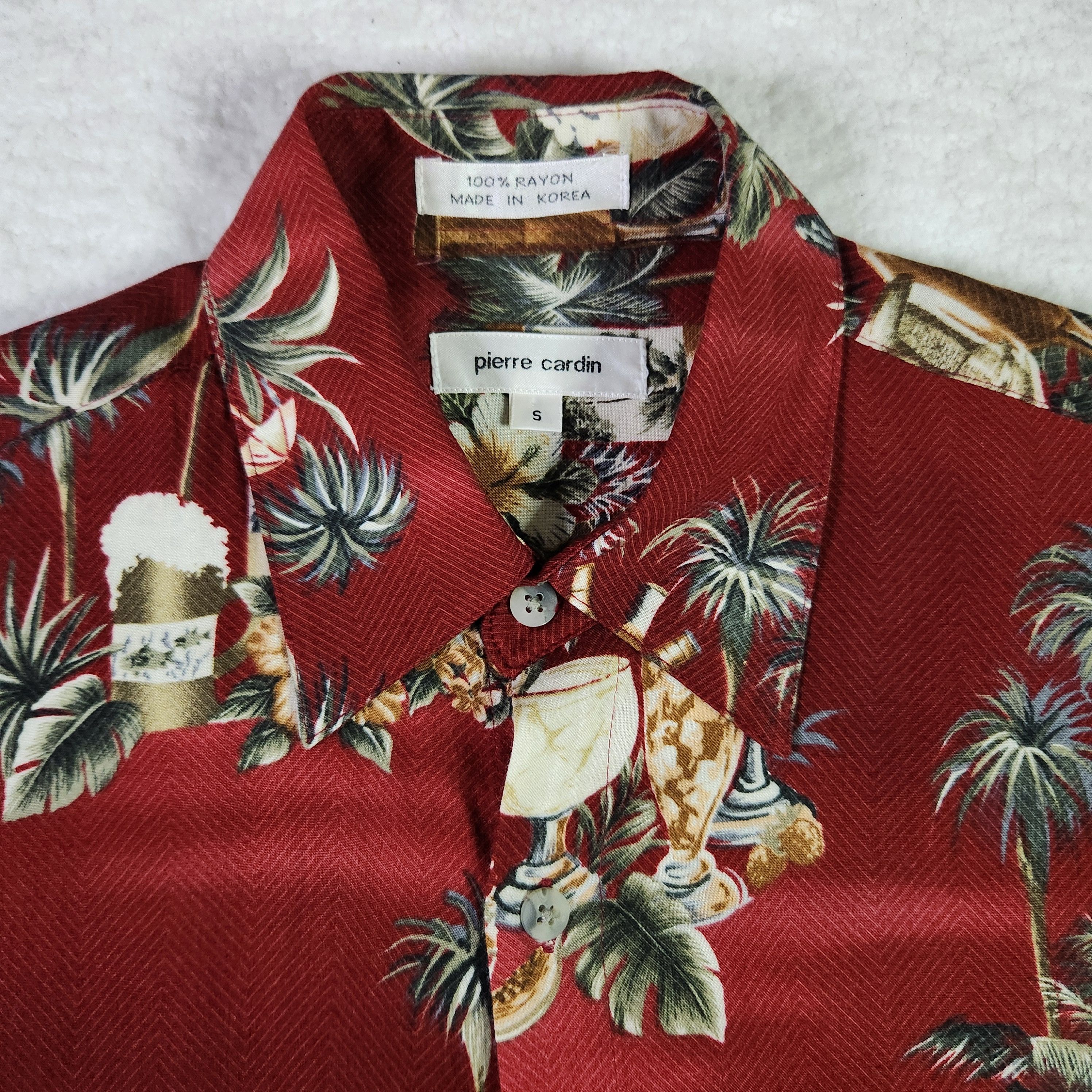Pierre Cardin Pierre Cardin VINTAGE Hawaiian Shirt Floral Short Sleeve Size US S / EU 44-46 / 1 - 2 Thumbnail