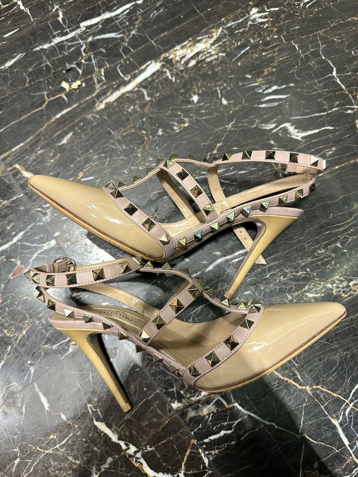Valentino Valentino studs heel Size US 6 / IT 36 - 2 Thumbnail