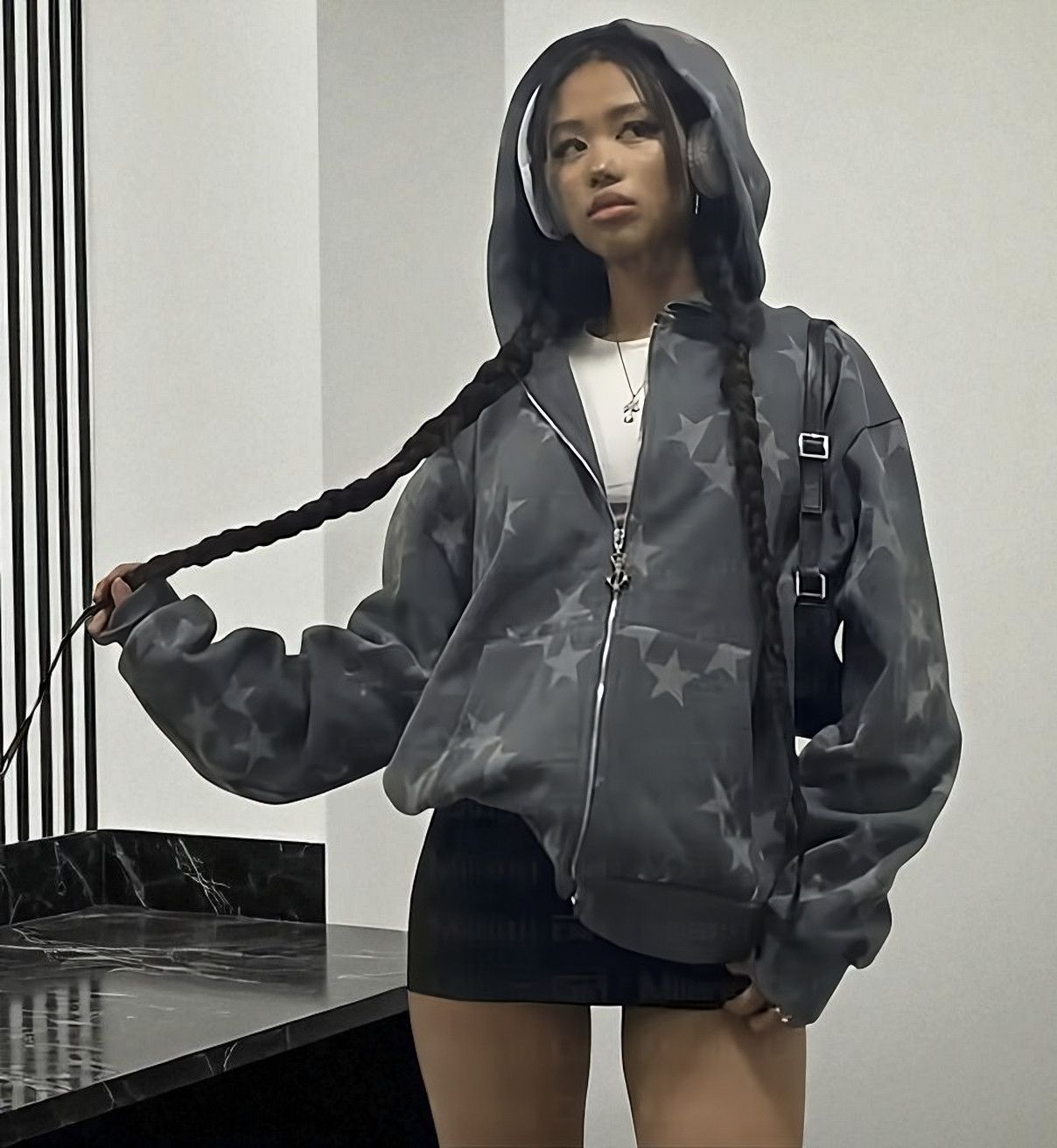 Japanese Brand Oversized zip-up hoodie with star print Y2K emo vibes Size XL / US 12-14 / IT 48-50 - 1 Thumbnail