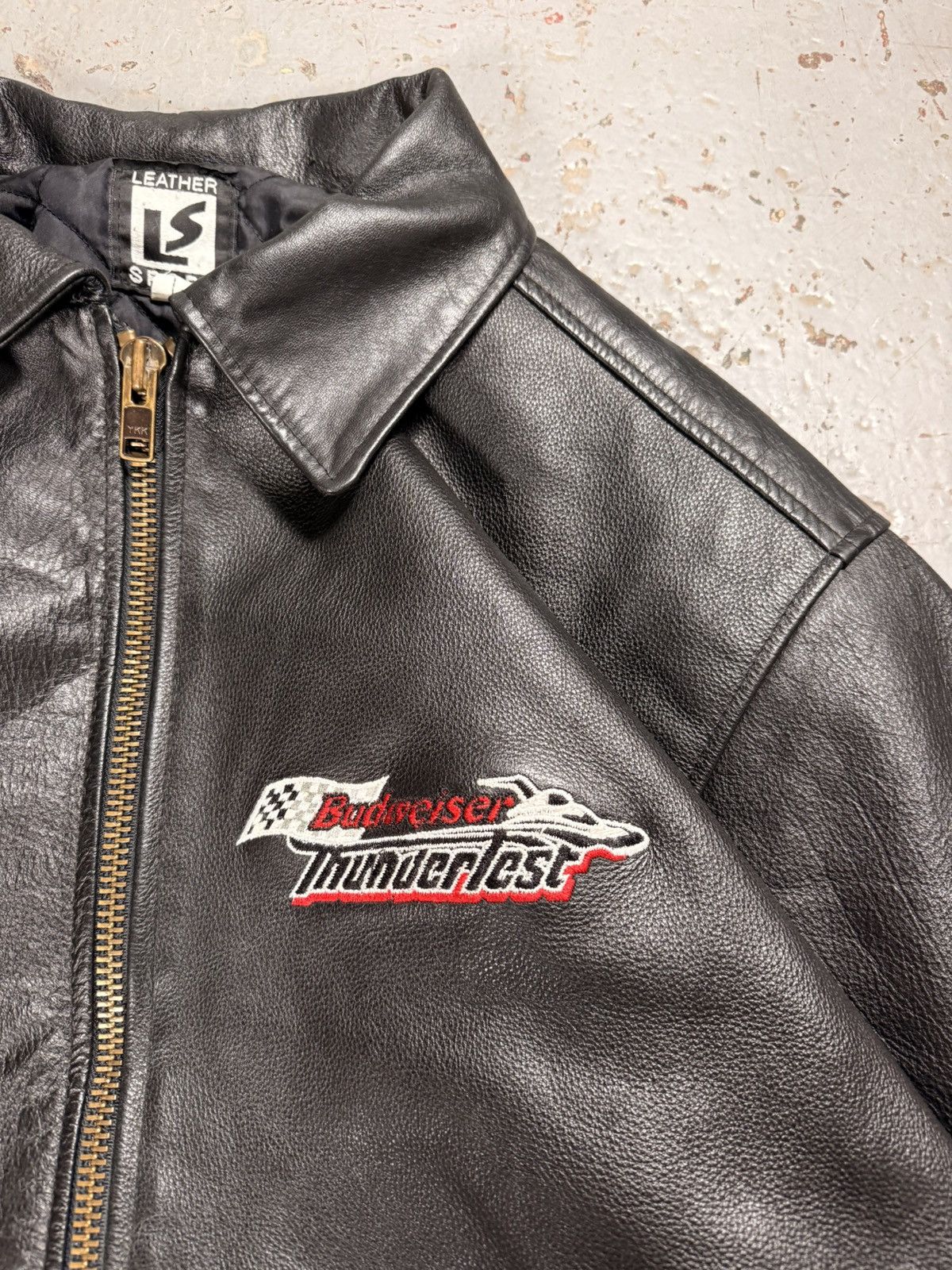 Budweiser Vintage Budweiser Thunder fest Leather Jacket Size US XXL / EU 58 / 5 - 2 Thumbnail