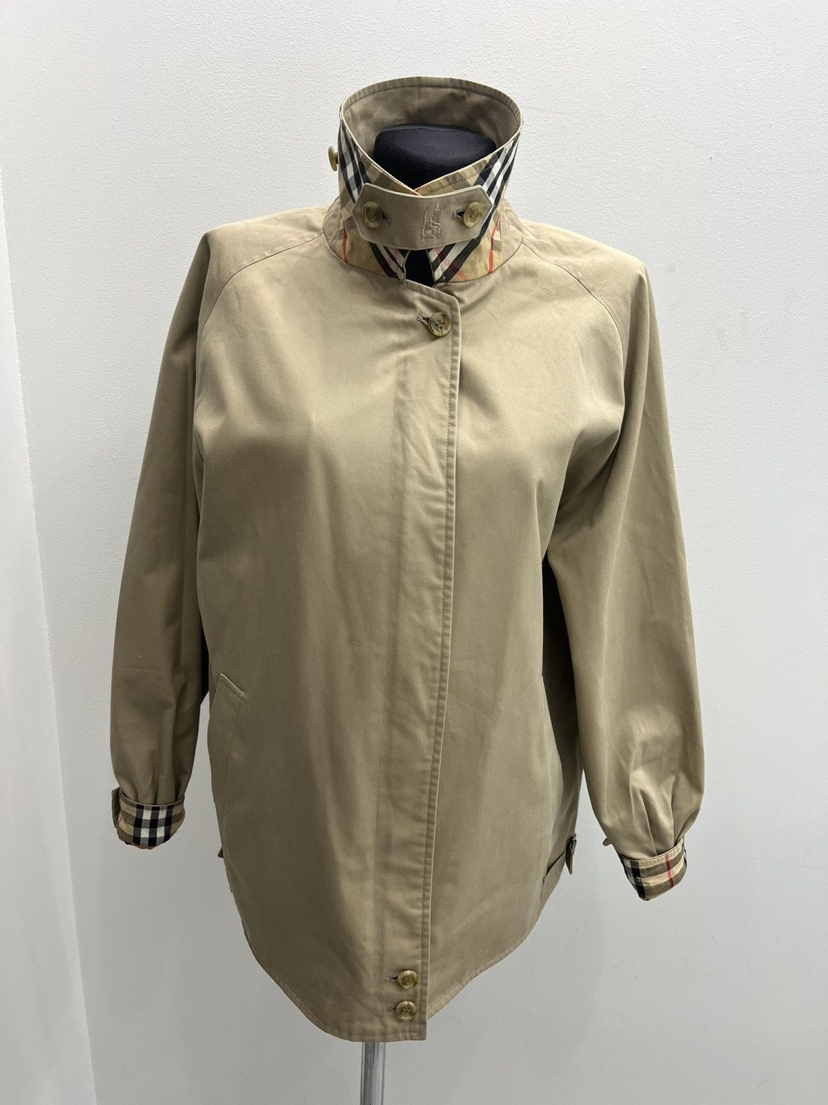 Burberry Vintage 90’s Burberrys Nova Check Lining Collared Jacket Size L / US 10 / IT 46 - 4 Thumbnail