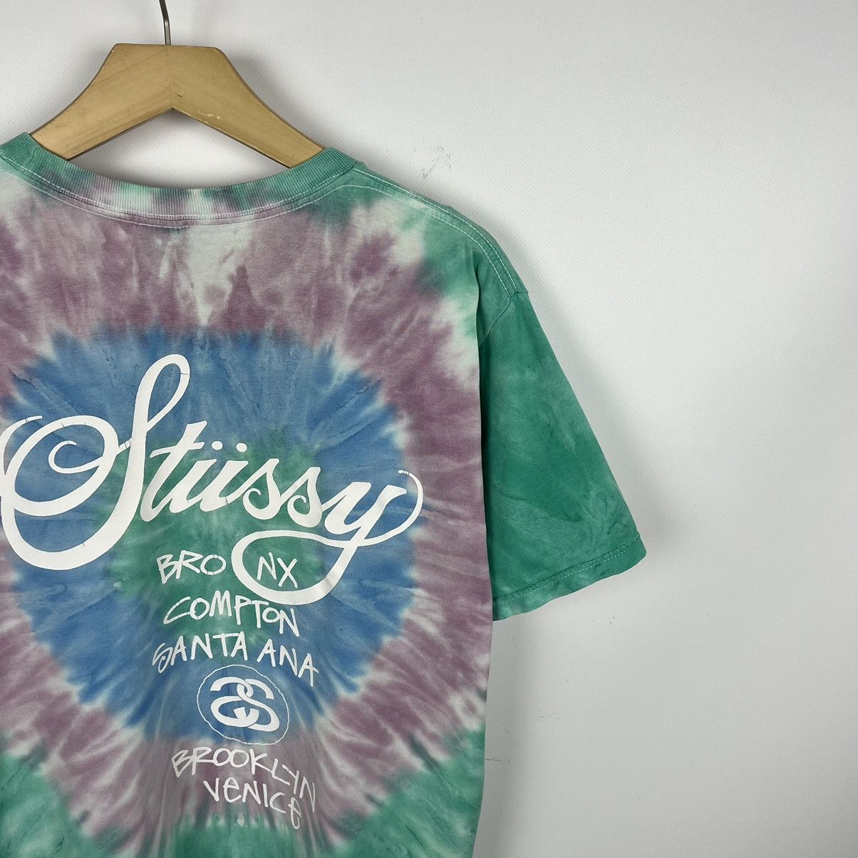 Stussy Vintage Stussy world Tour big logo tie-dye tee 90’s Size US M / EU 48-50 / 2 - 8 Thumbnail
