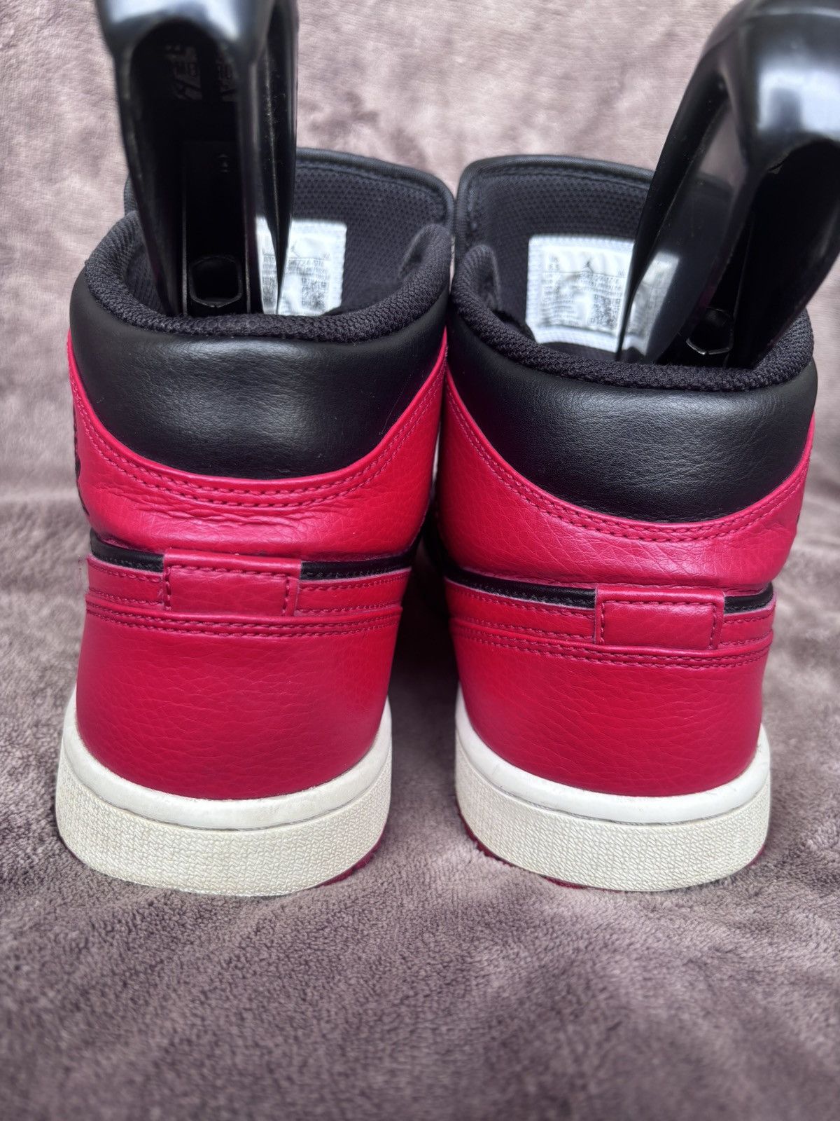 Jordan Brand Jordan 1 Retro 2020 Banned Size US 8.5 / EU 41-42 - 5 Thumbnail
