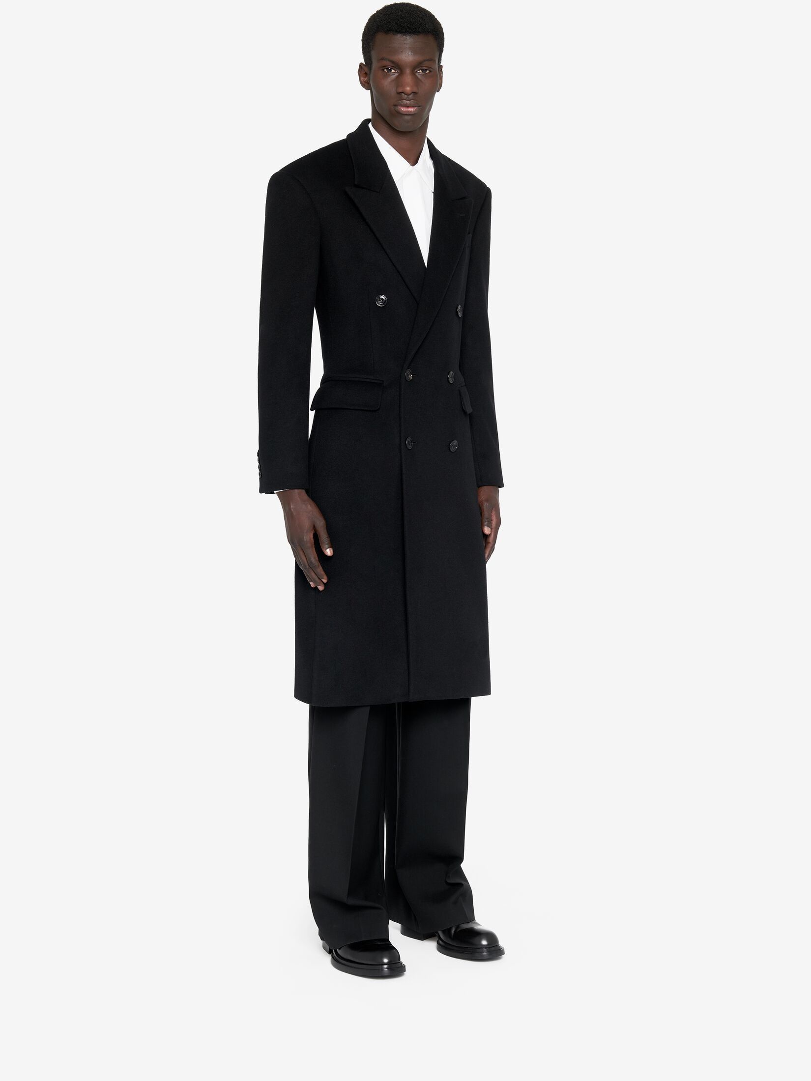 Alexander McQueen o1w1db10725 Wide Shoulder Fitted Coat in Black Size US M / EU 48-50 / 2 - 3 Thumbnail
