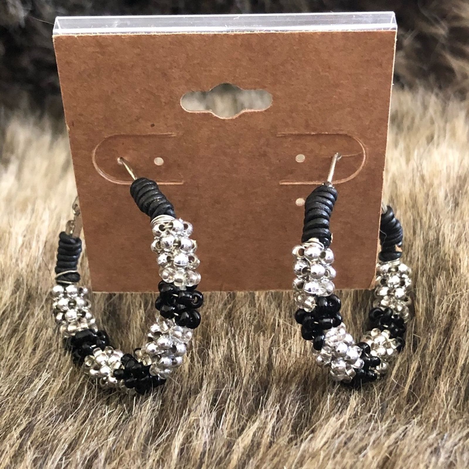 Jewelry Hand crafted black and silver bead hoop earrings Size ONE SIZE - 1 Thumbnail