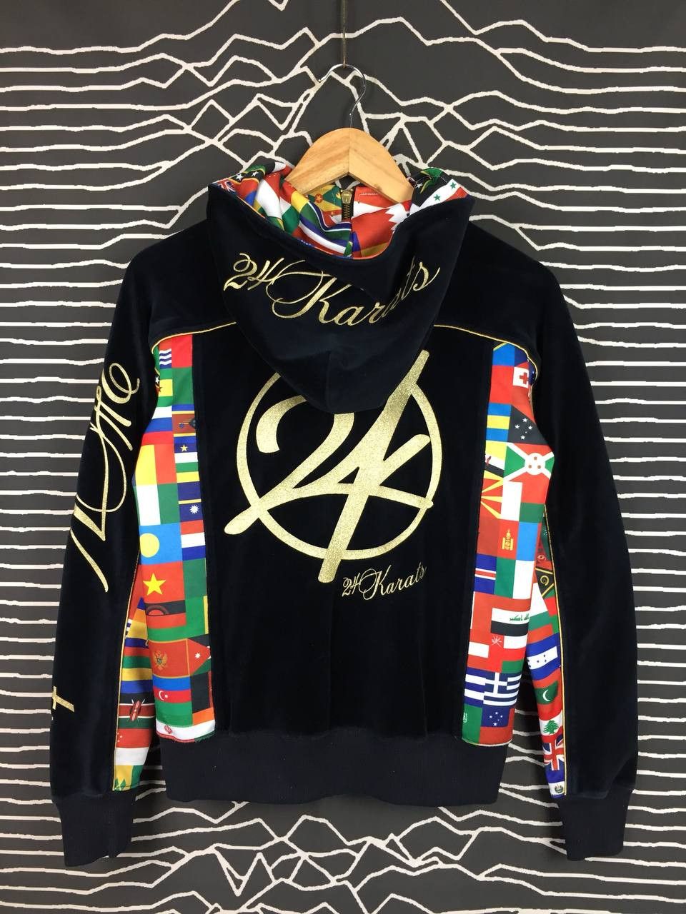 Japanese Brand 24 Karats Gold Diggers x Exile Tribe Velvet Hoodie Size 150 Size US S / EU 44-46 / 1 - 8 Thumbnail