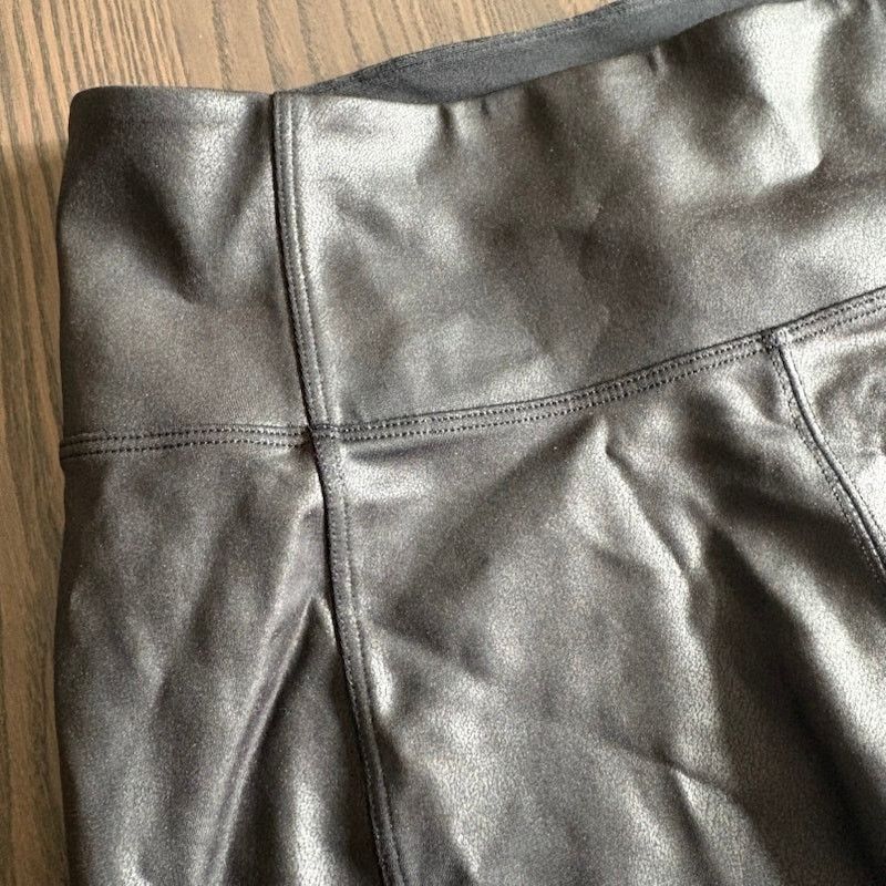 Athleta Athleta Delancey Black Faux Leather Womens Small Petite Size 26" / US 2 / IT 38 - 2 Thumbnail