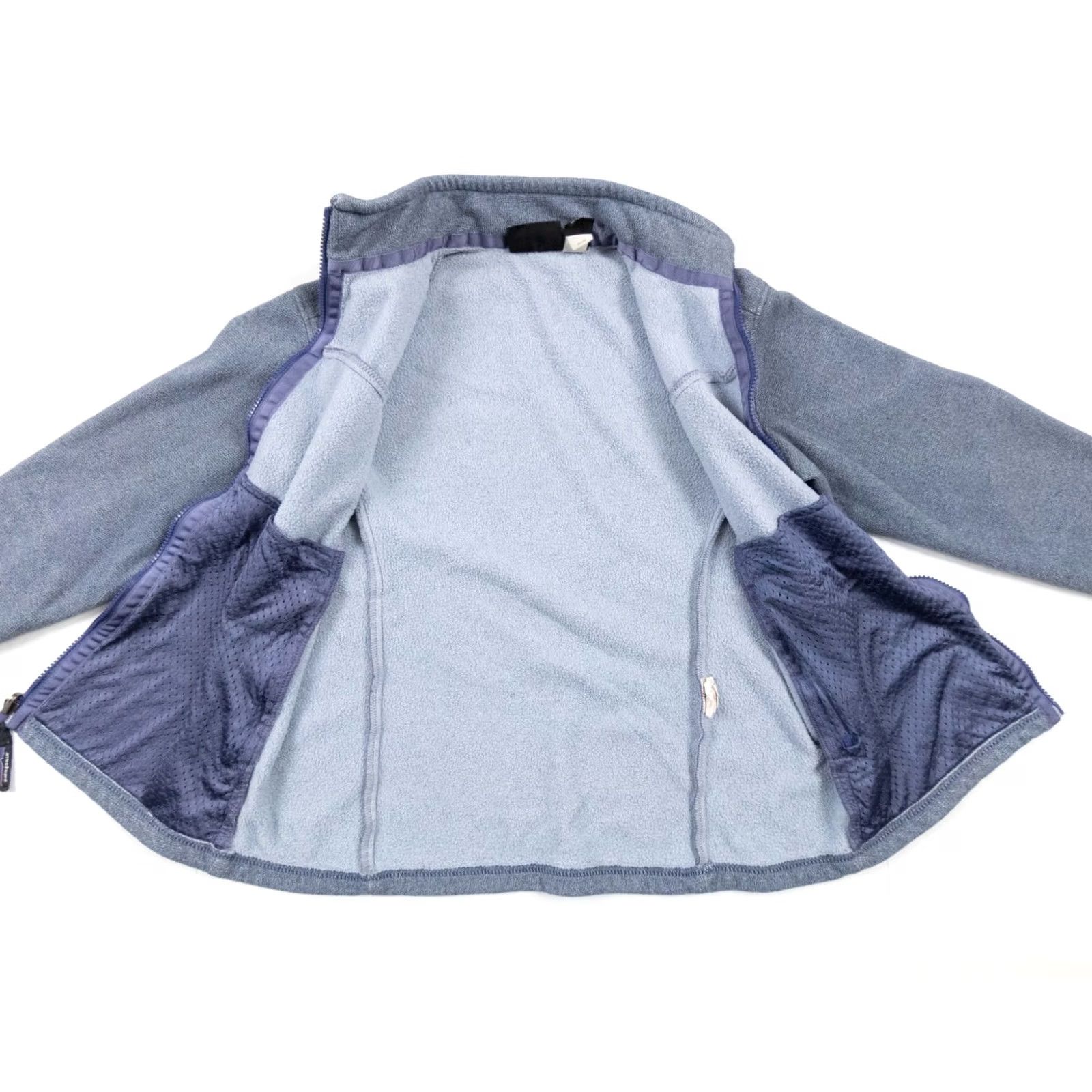 Patagonia Vintage Patagonia Jacket Womens Small Gray Synchilla Fleece Full Zip Ladies VTG Size S / US 4 / IT 40 - 4 Thumbnail