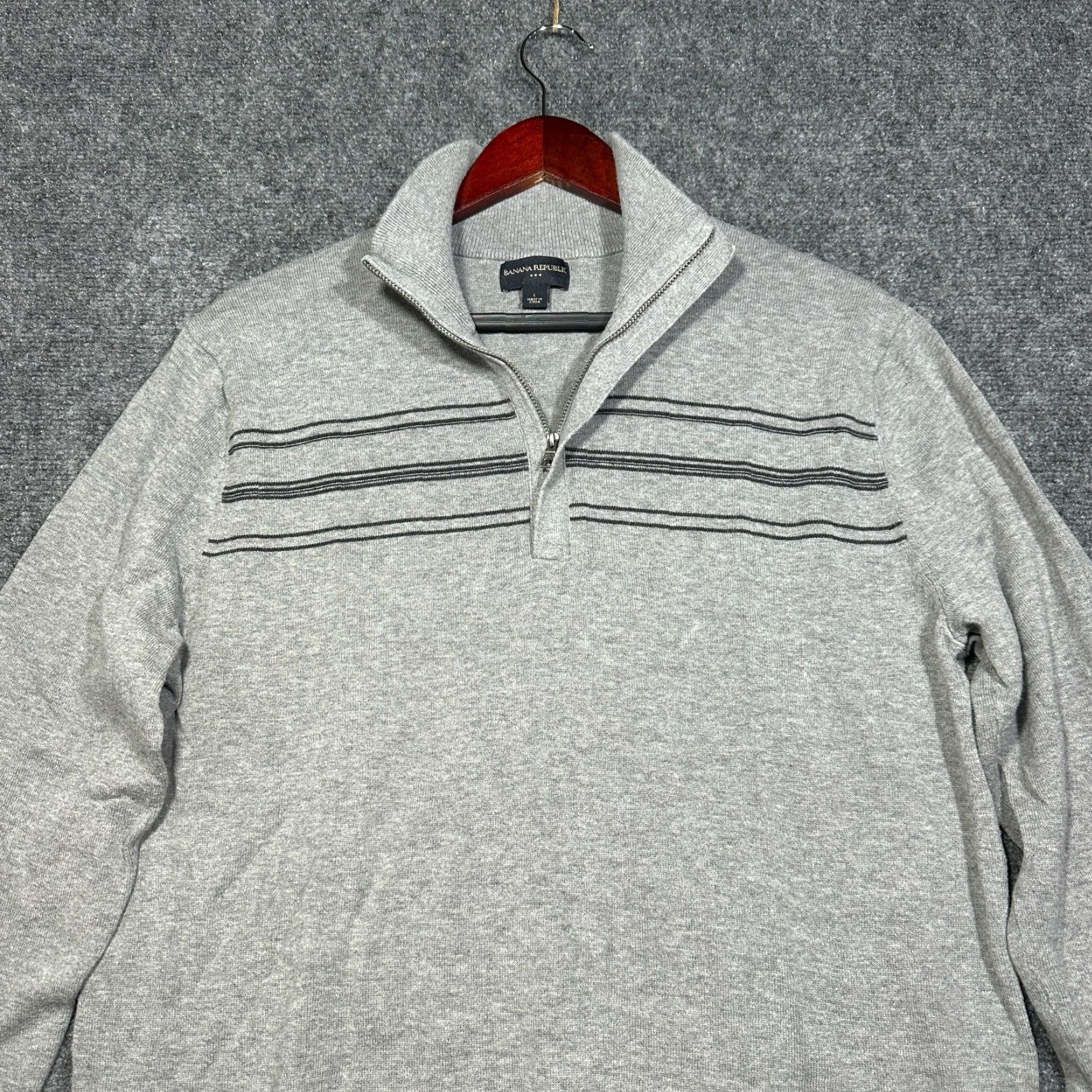 Banana Republic Banana Republic Sweater Mens L Gray Cotton 1/4 Zip Mock Neck Pullover Ribbed Cuffs Size US L / EU 52-54 / 3 - 5 Thumbnail