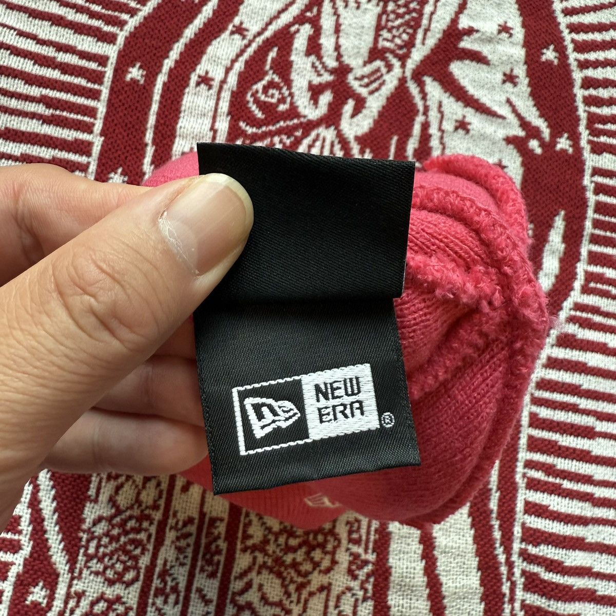 New Era × Supreme FW17 Supreme New Era Box Logo Beanie Magenta Size ONE SIZE - 6 Thumbnail