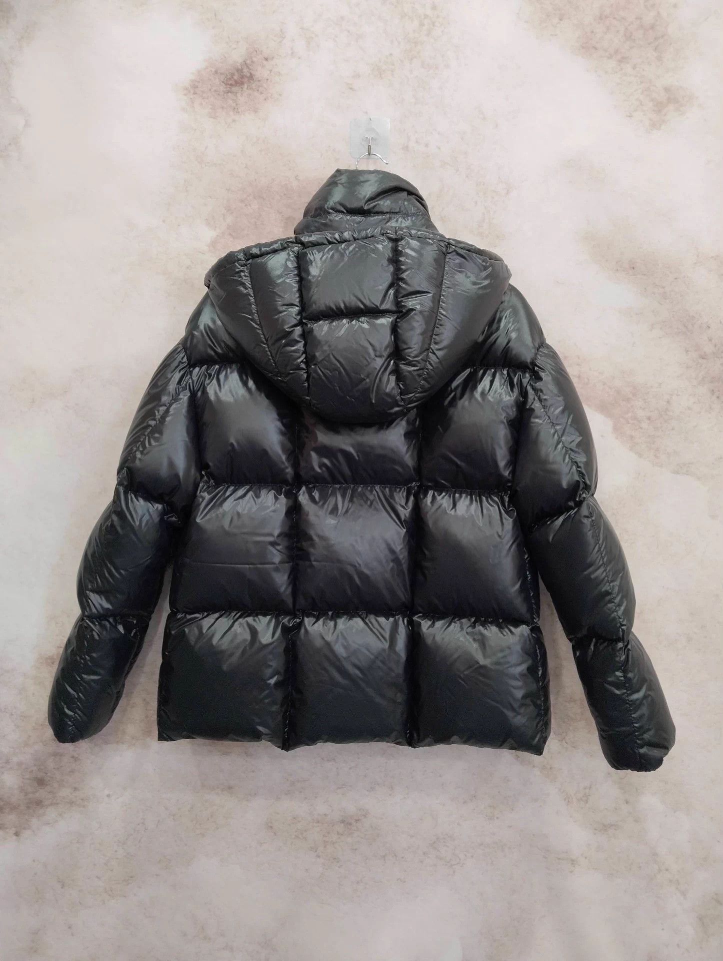 Moncler Moncler Down Jacket 2 (120) Size M / US 6-8 / IT 42-44 - 2 Thumbnail